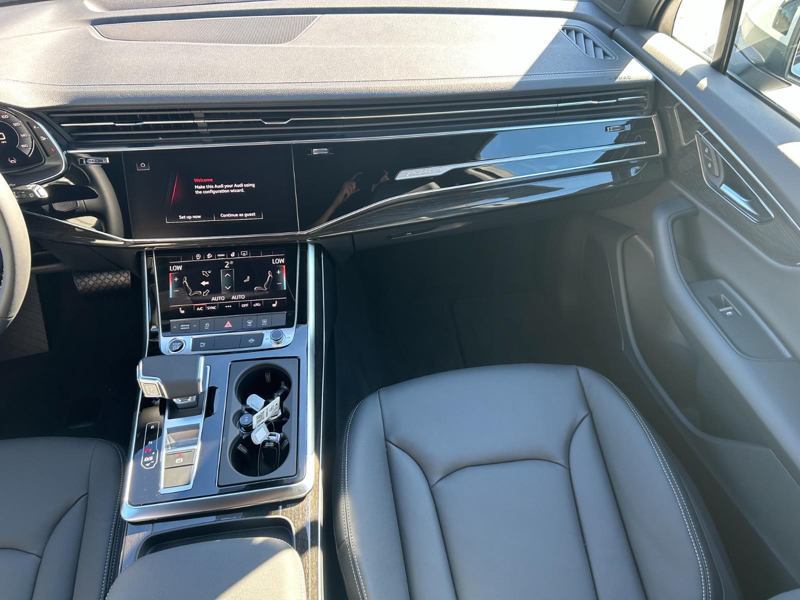 2026 Audi Q7 Premium