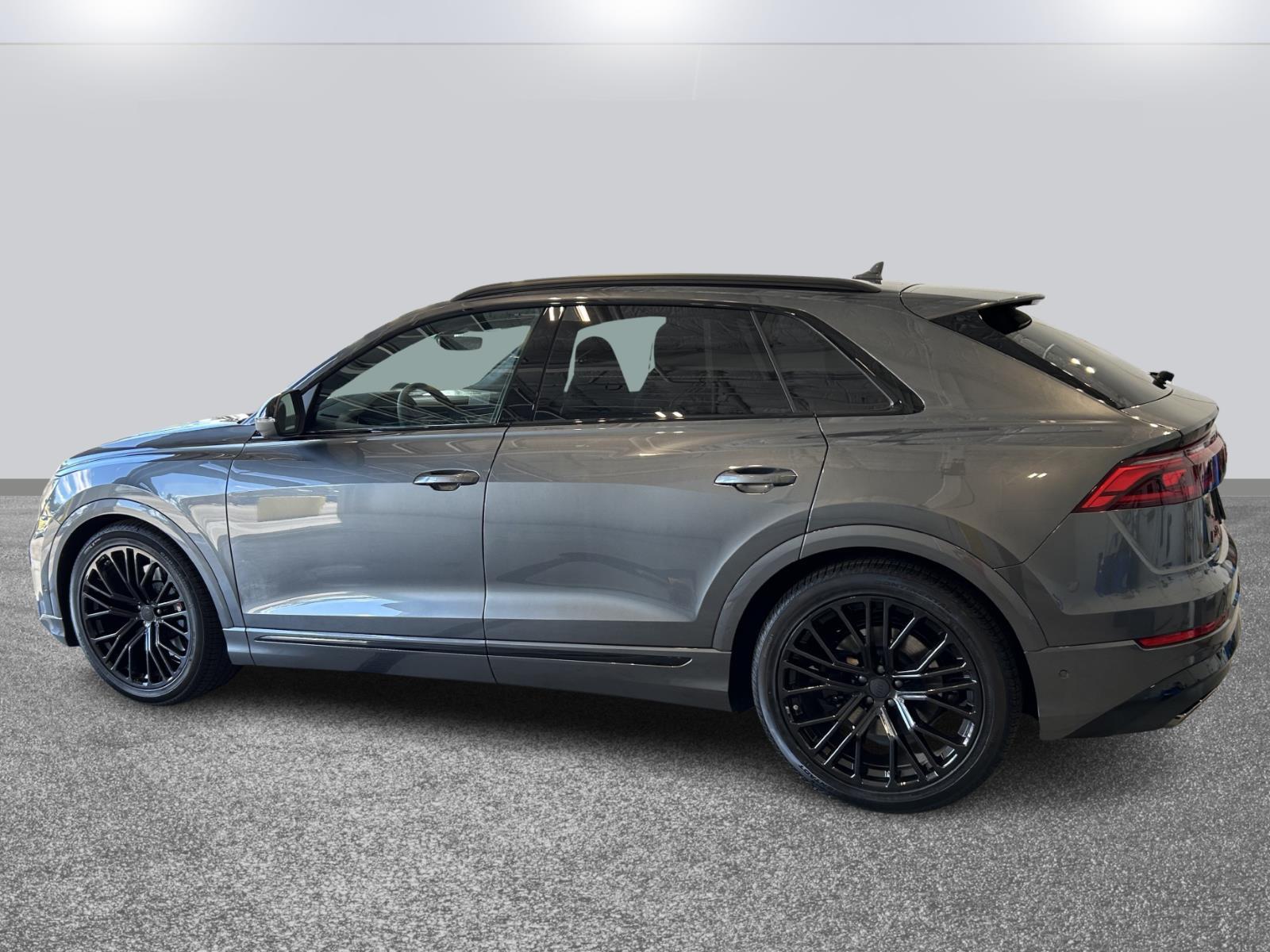 2026 Audi SQ8 Prestige