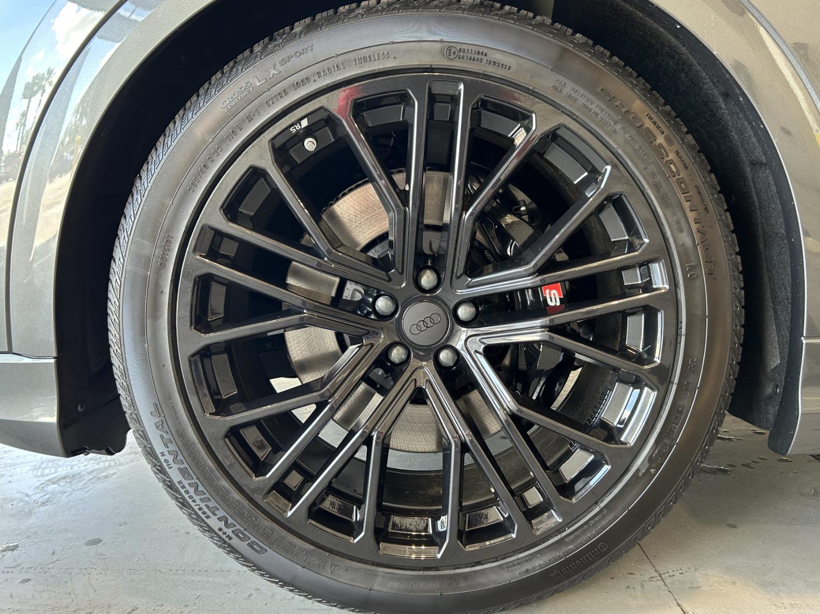 2026 Audi SQ8 Prestige