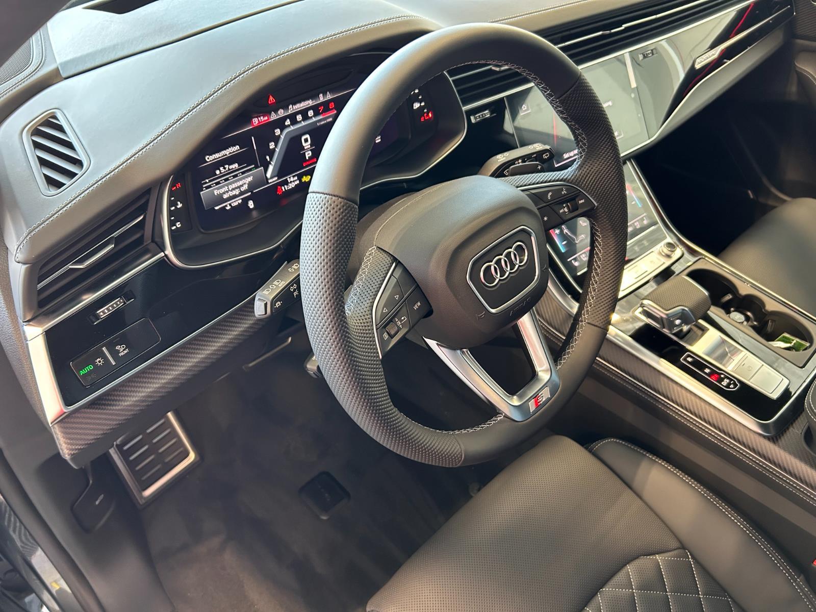 2026 Audi SQ8 Prestige