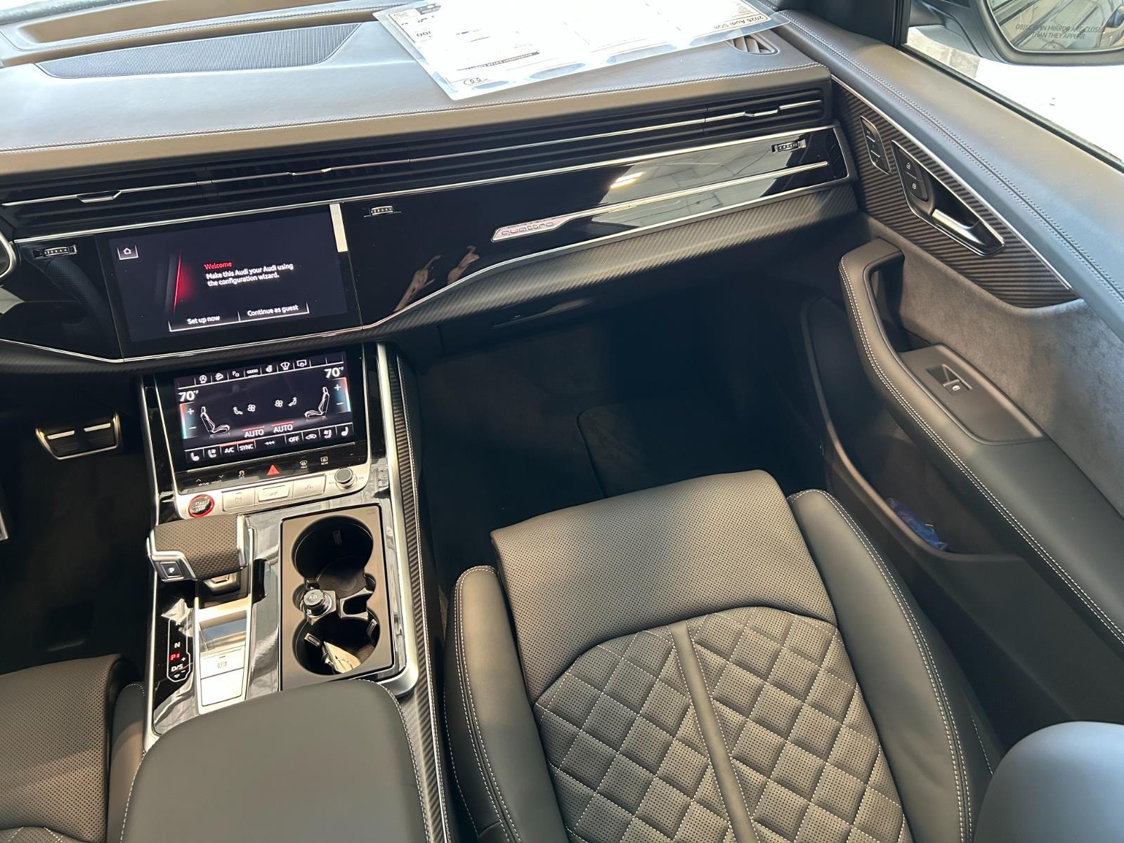 2026 Audi SQ8 Prestige