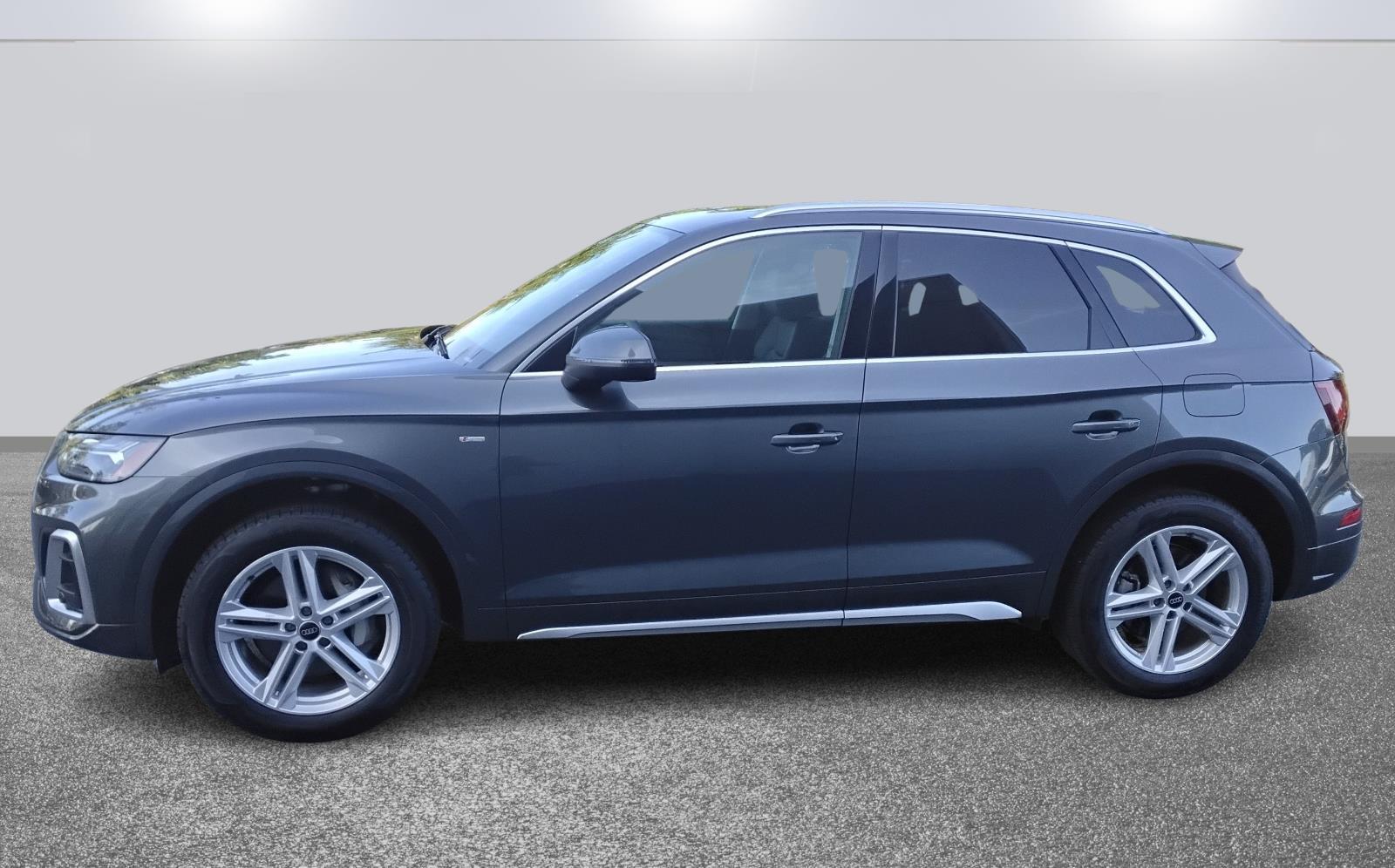 2024 Audi Q5 S line Premium