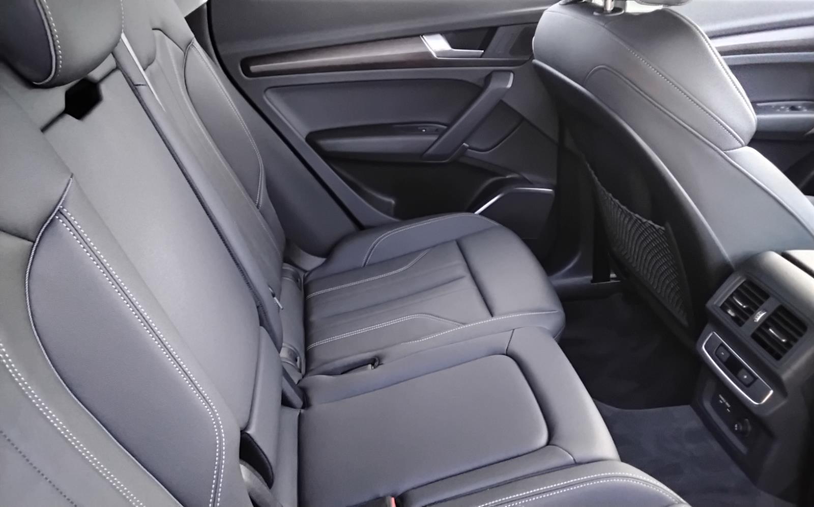 2024 Audi Q5 S line Premium