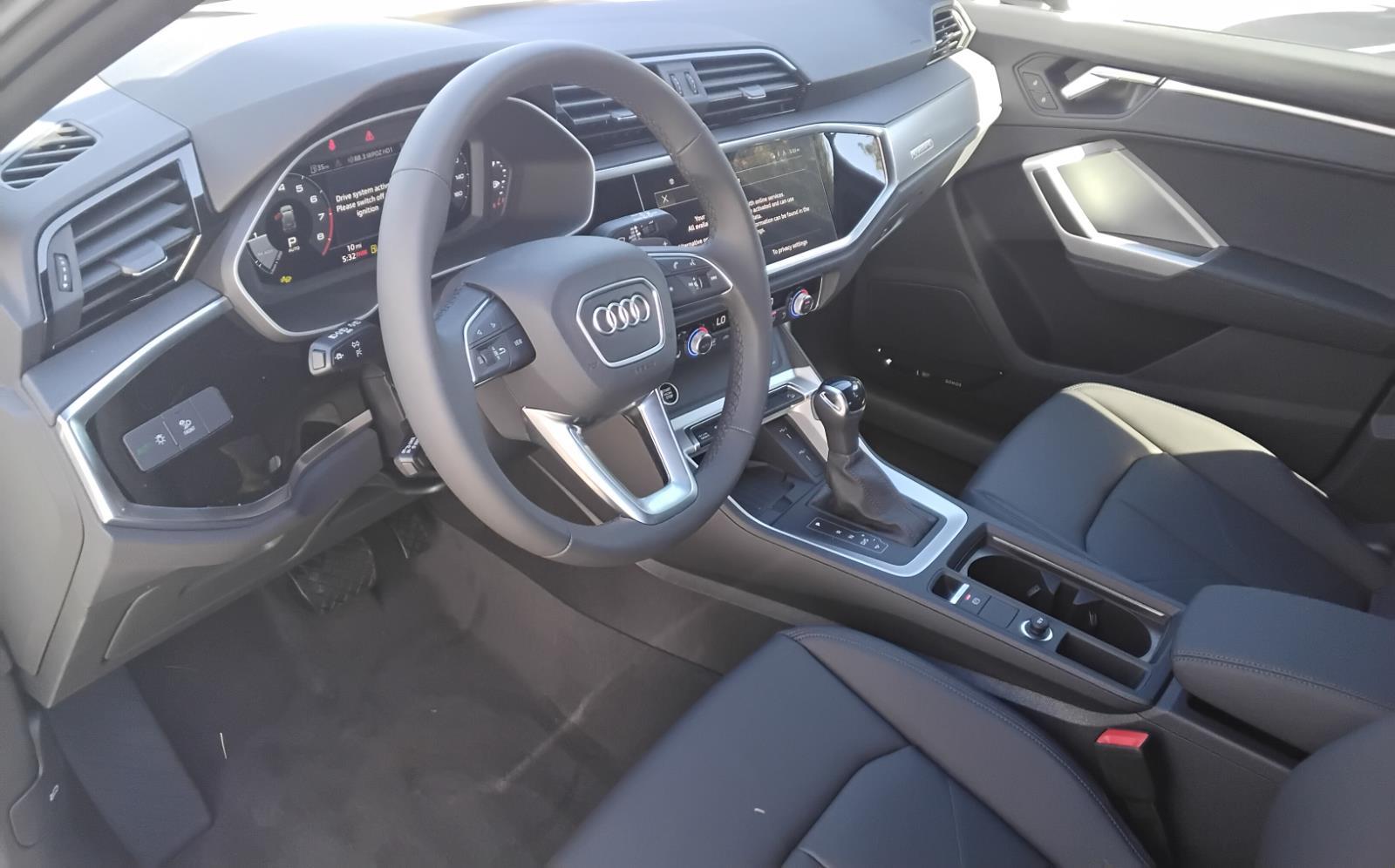 2025 Audi Q3 S line Premium