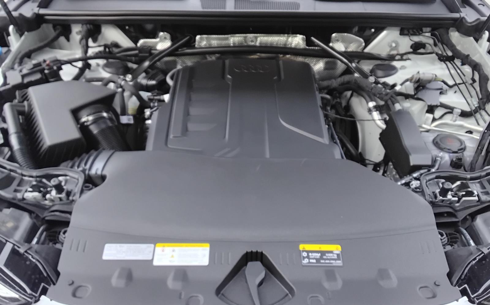 2025 Audi Q5 Premium Plus