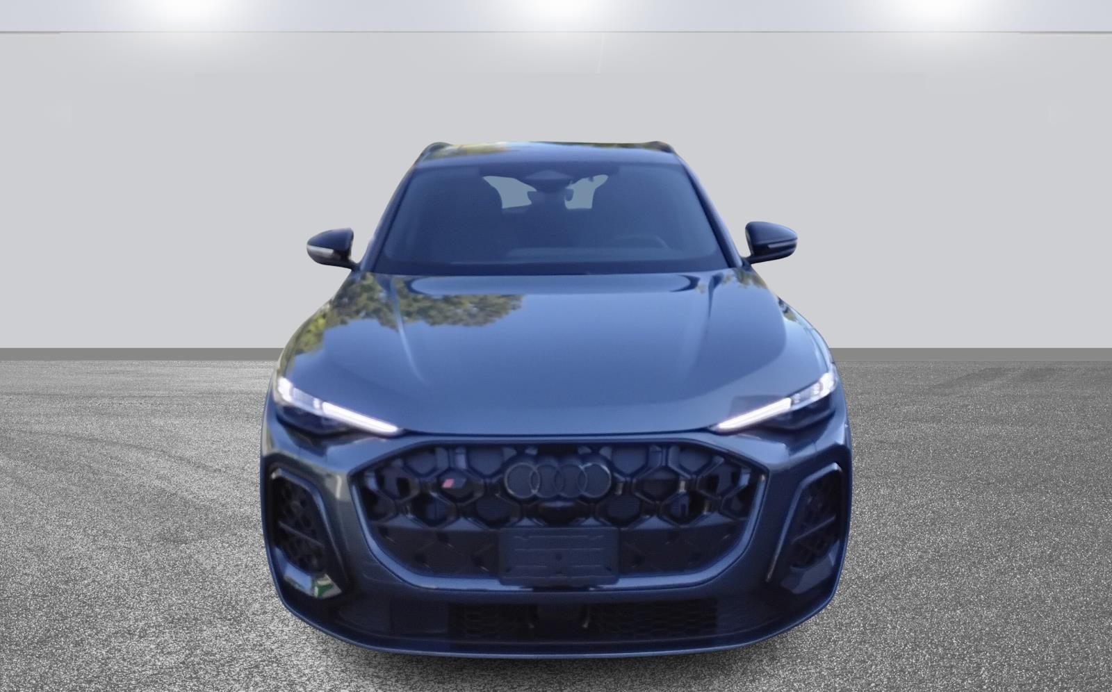 2025 Audi SQ5 Premium Plus