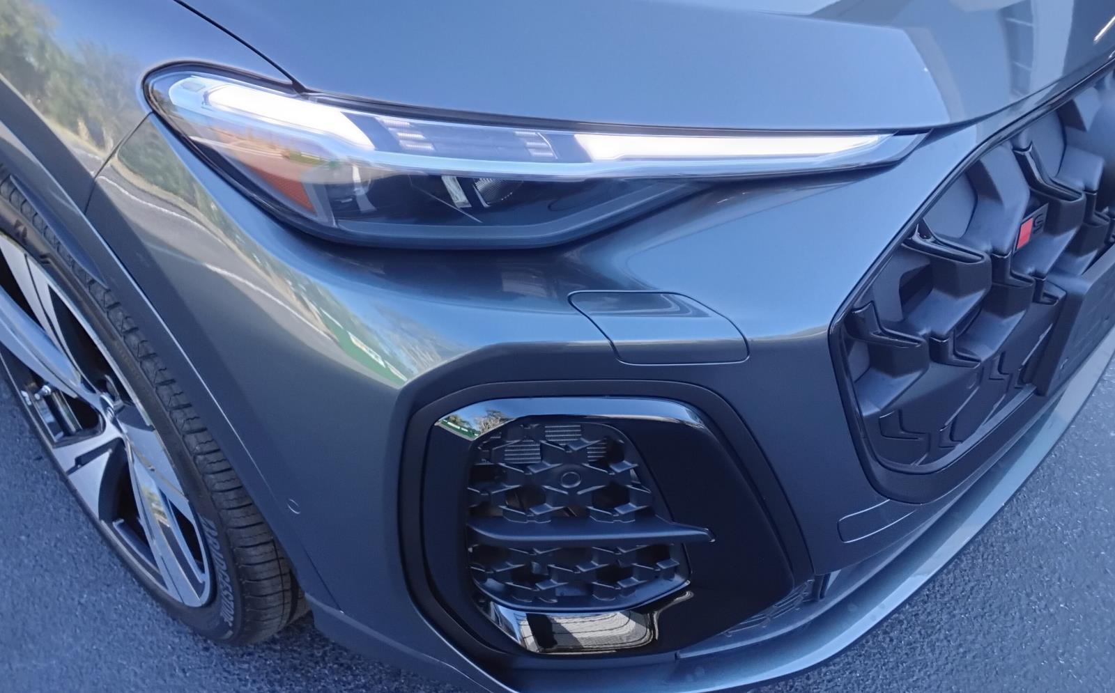 2025 Audi SQ5 Premium Plus