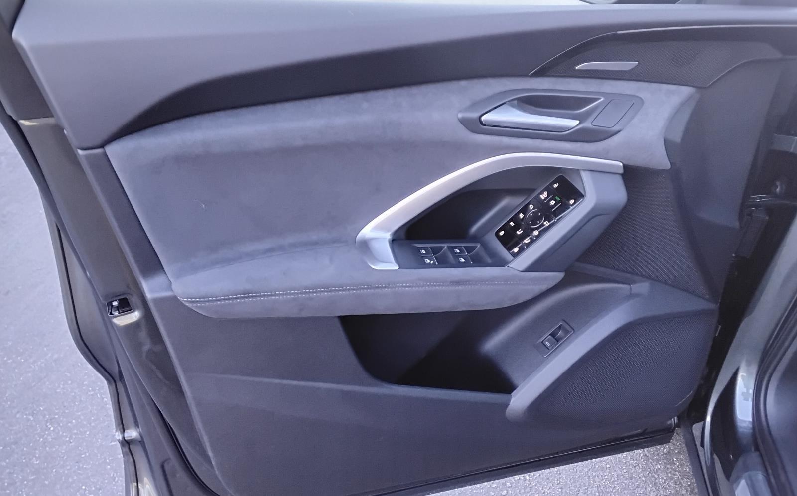 2025 Audi SQ5 Premium Plus