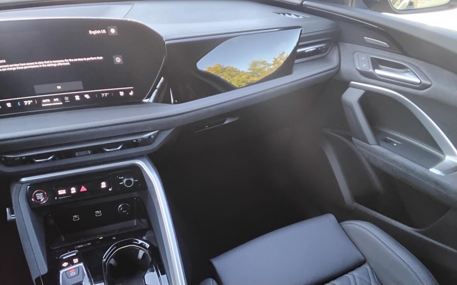 2025 Audi SQ5 Premium Plus