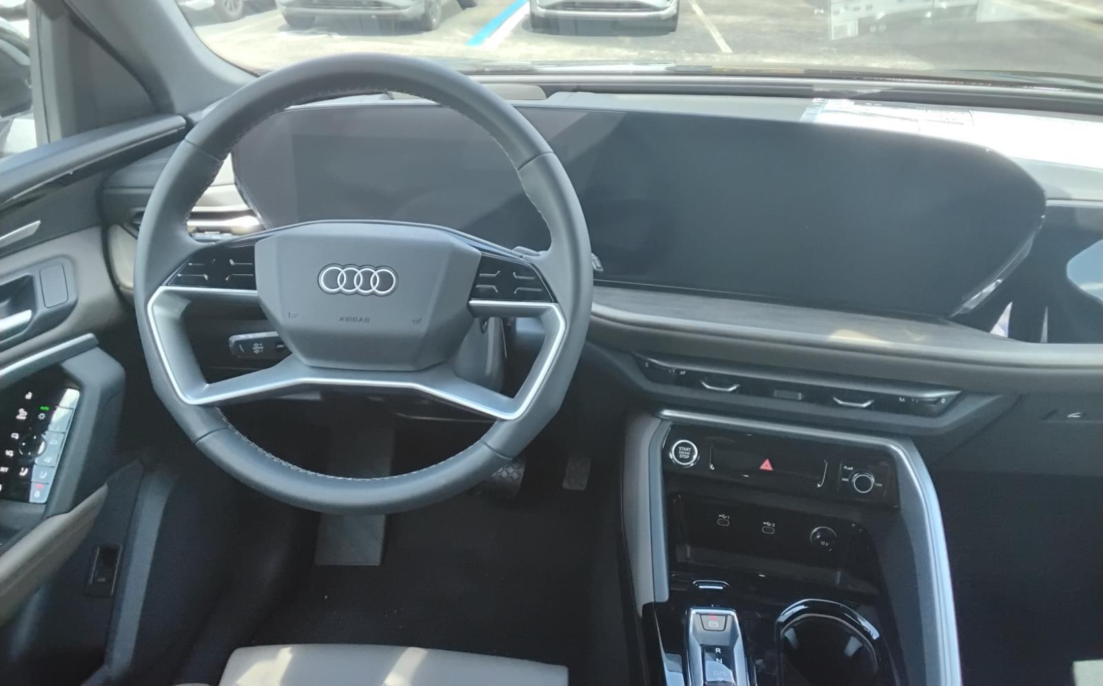 2025 Audi Q5 Premium Plus