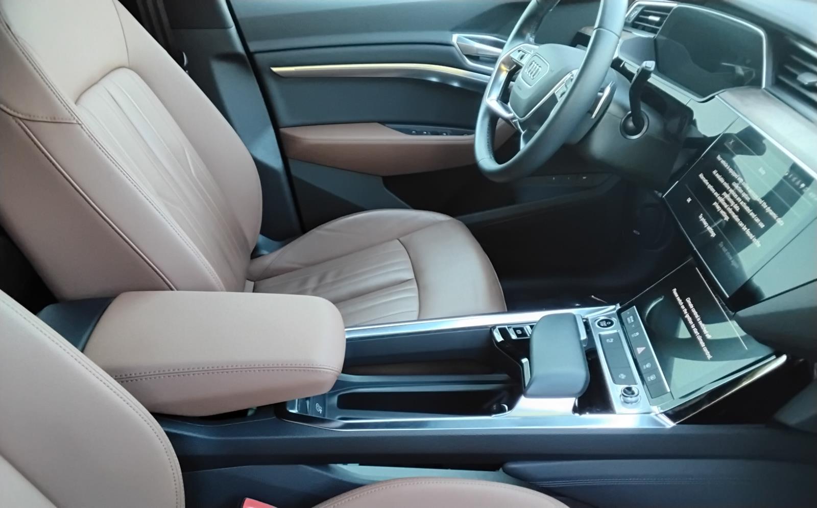 2022 Audi e-tron Premium