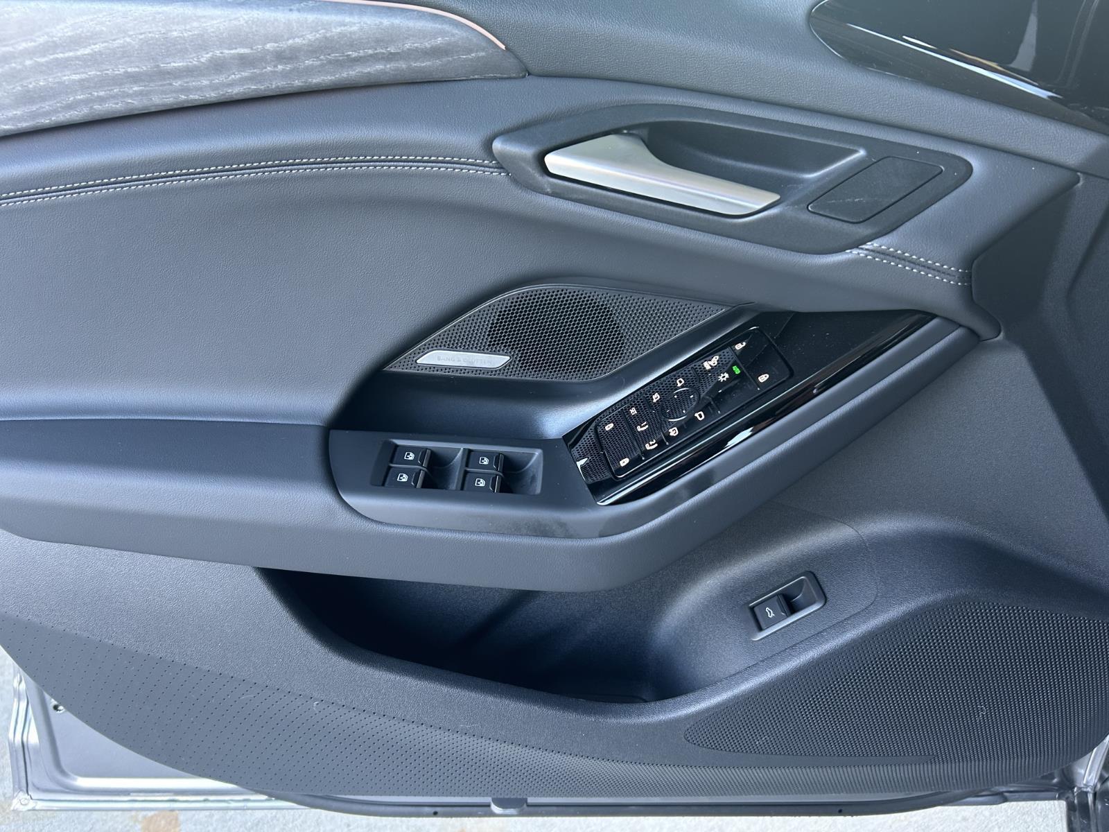 2025 Audi A6 e-tron Prestige