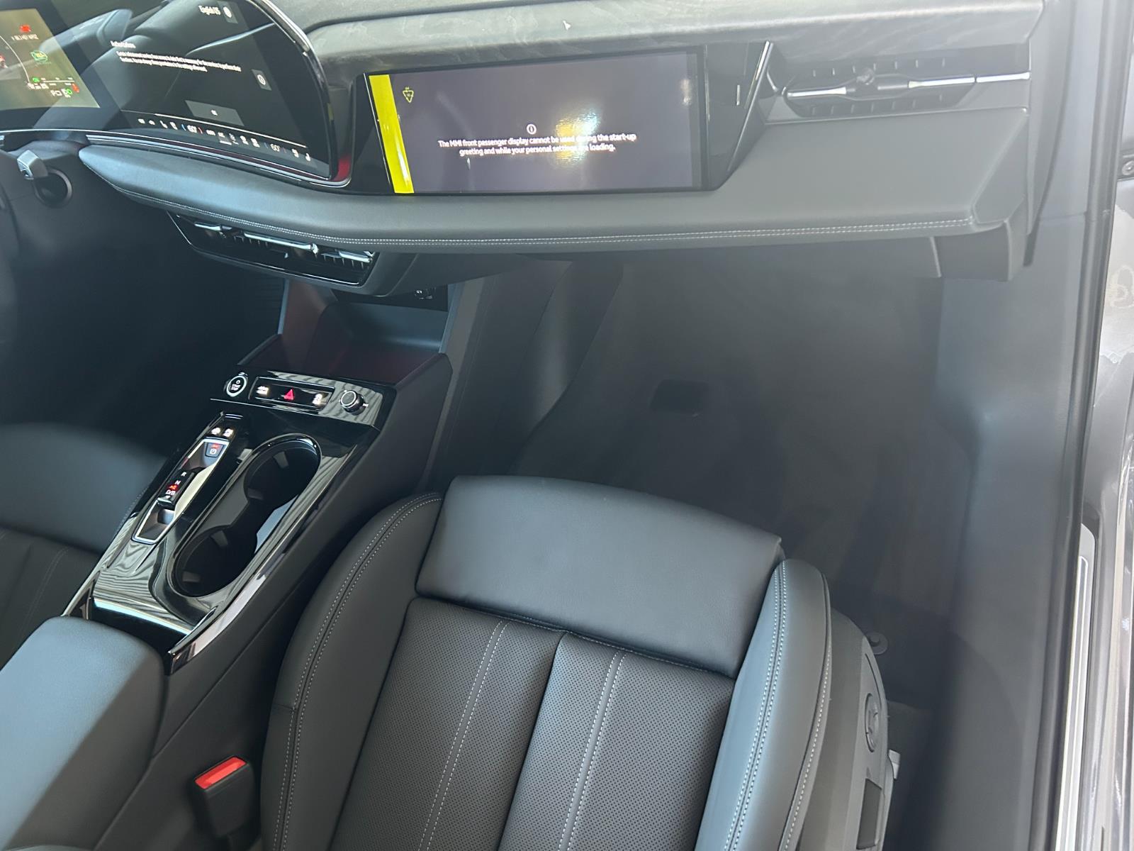 2025 Audi A6 e-tron Prestige
