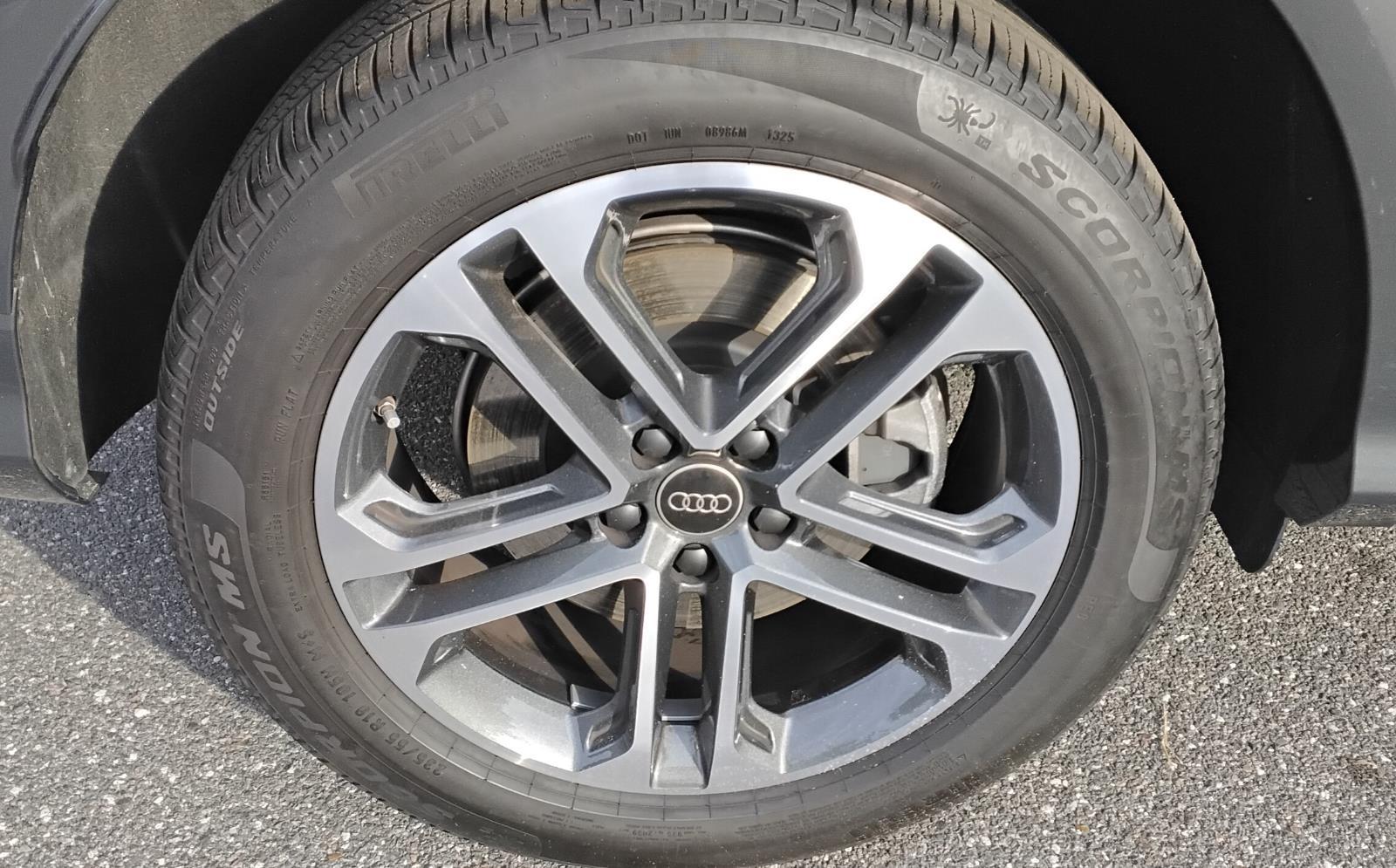 2025 Audi Q5 Premium Plus