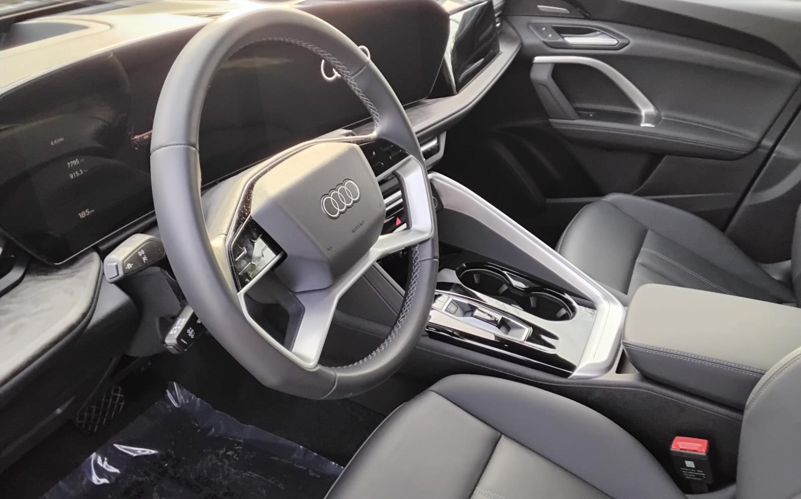 2025 Audi Q5 Premium Plus