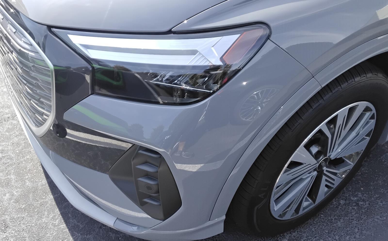 2025 Audi Q4 e-tron Premium