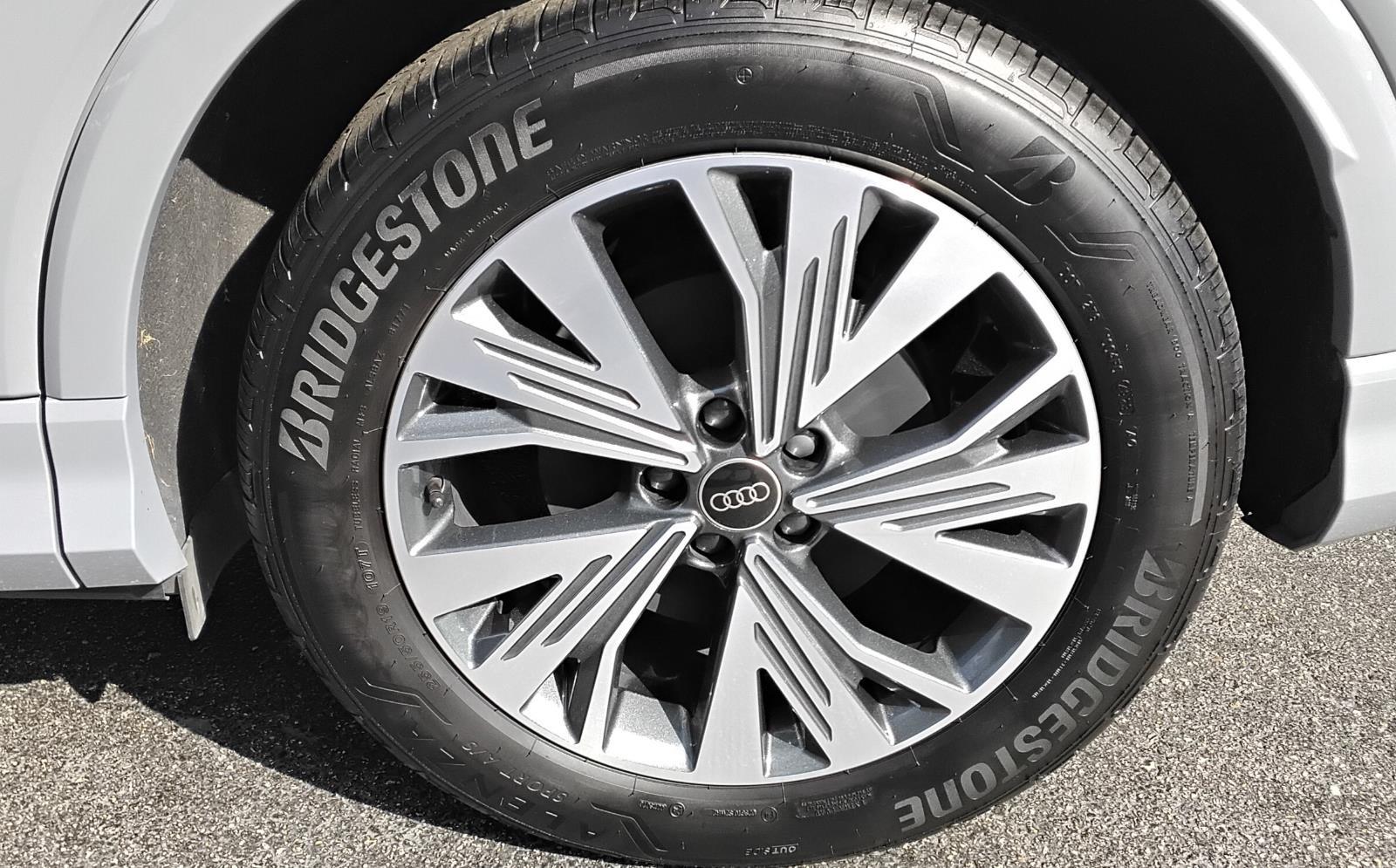 2025 Audi Q4 e-tron Premium