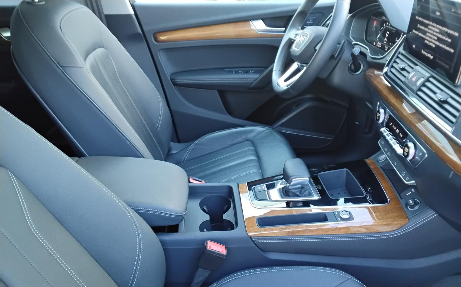 2023 Audi Q5 S line Premium Plus