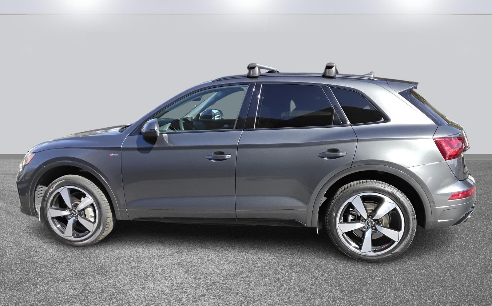 2022 Audi Q5 S line Prestige
