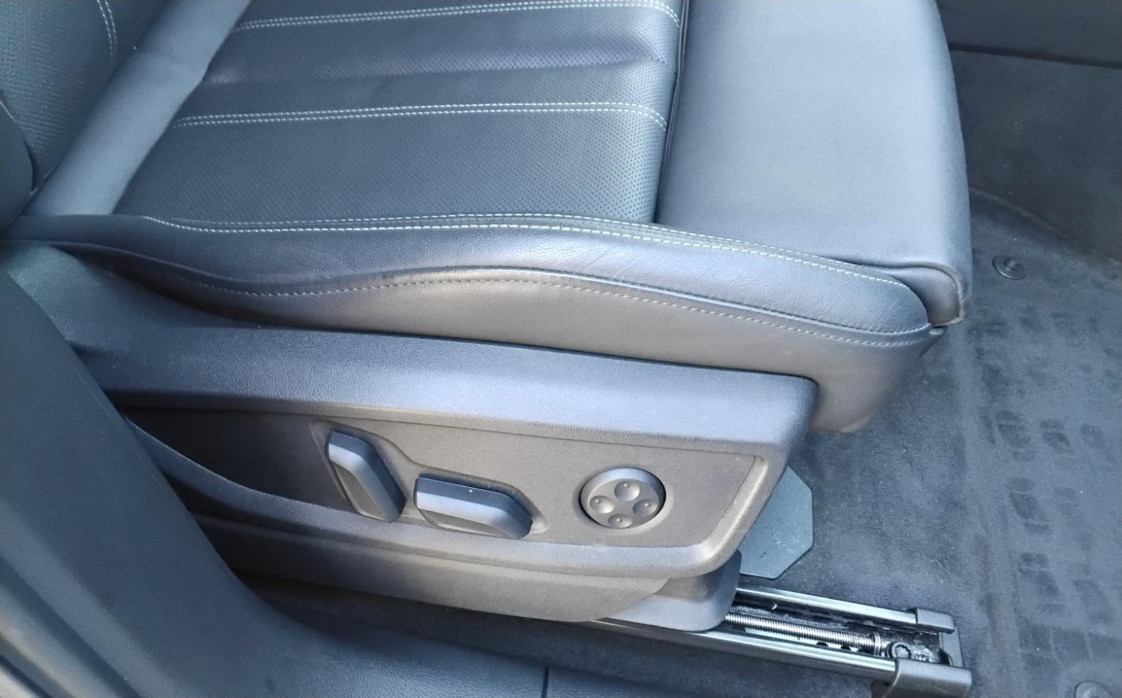 2022 Audi Q5 S line Prestige