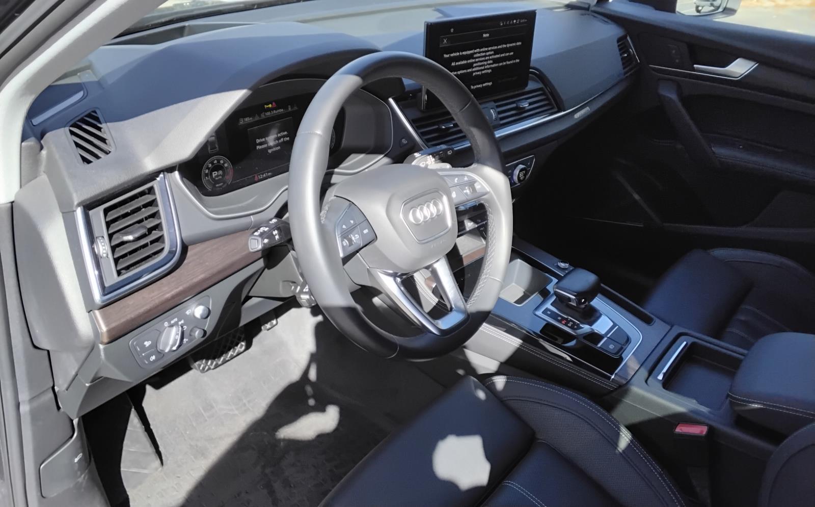 2022 Audi Q5 S line Prestige