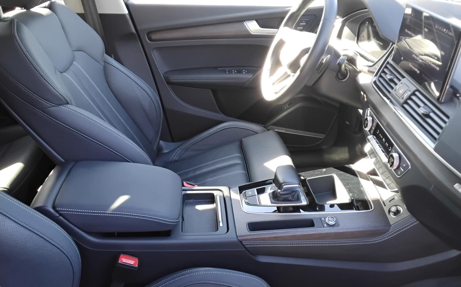 2022 Audi Q5 S line Prestige