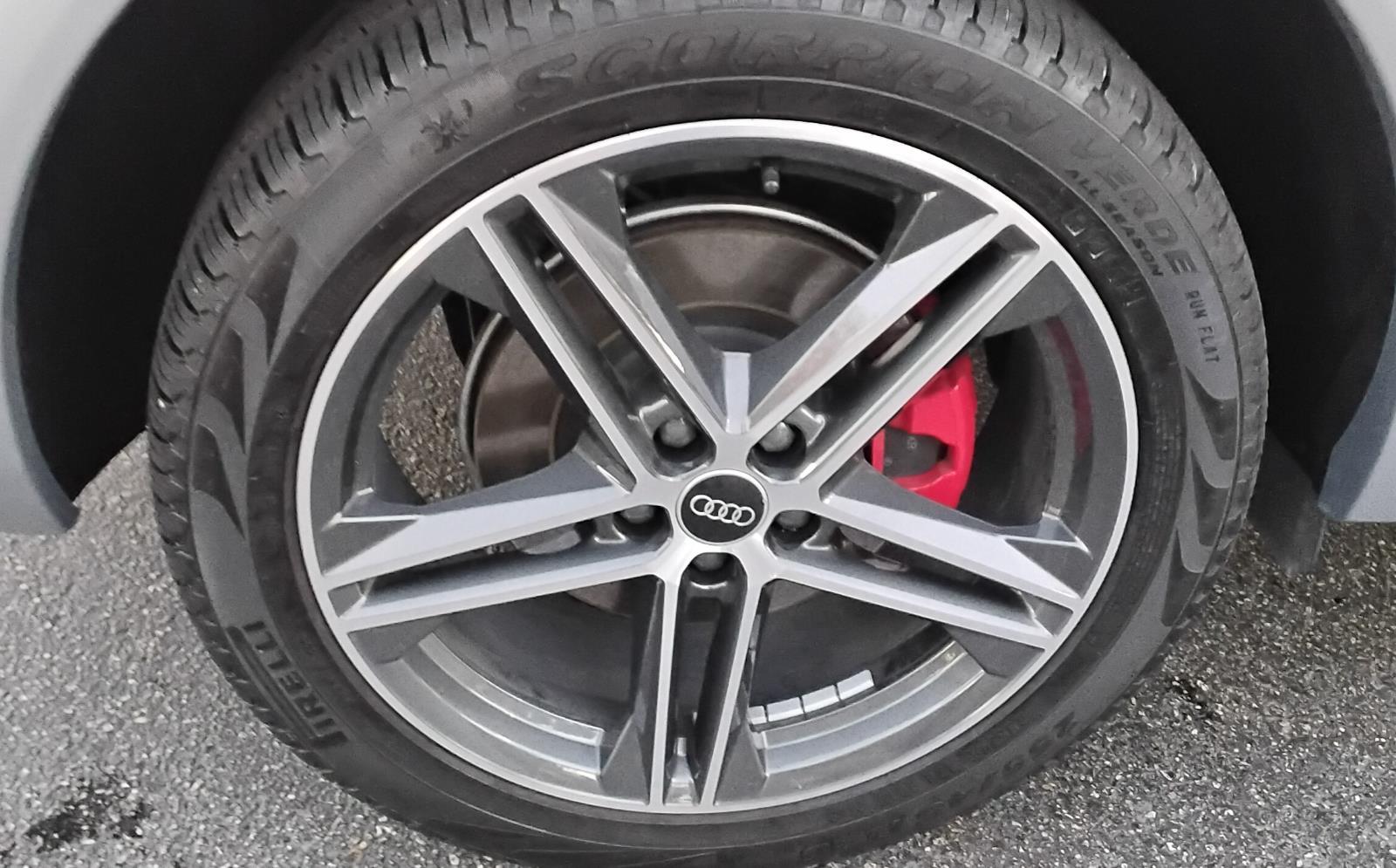 2025 Audi Q5 S line Premium Plus