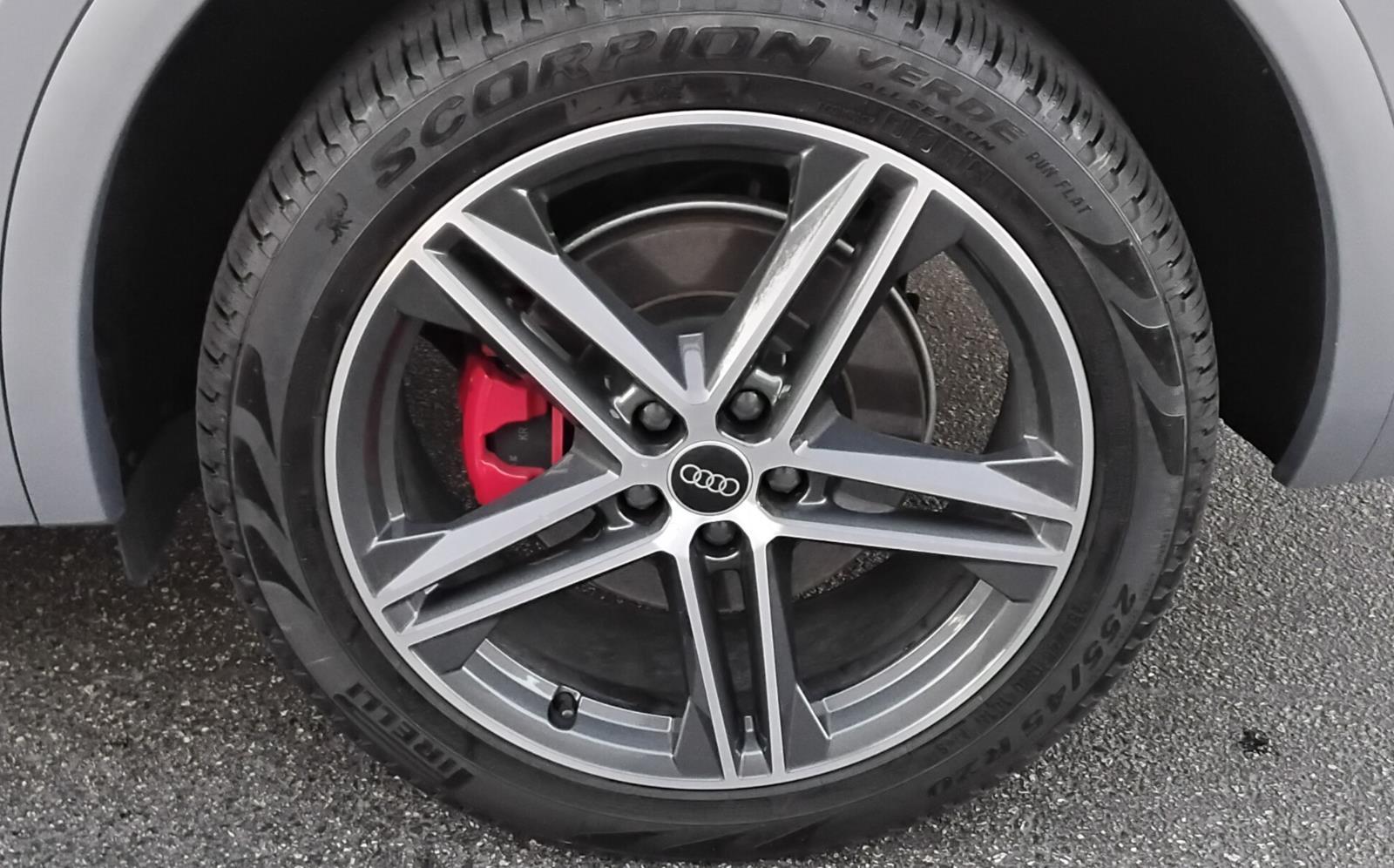 2025 Audi Q5 S line Premium Plus