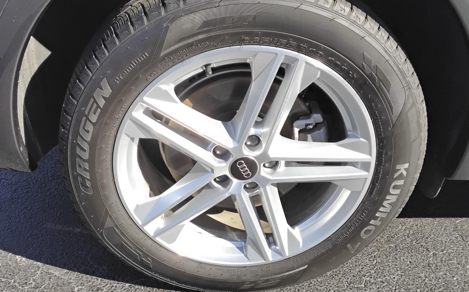 2025 Audi Q5 S line Premium Plus