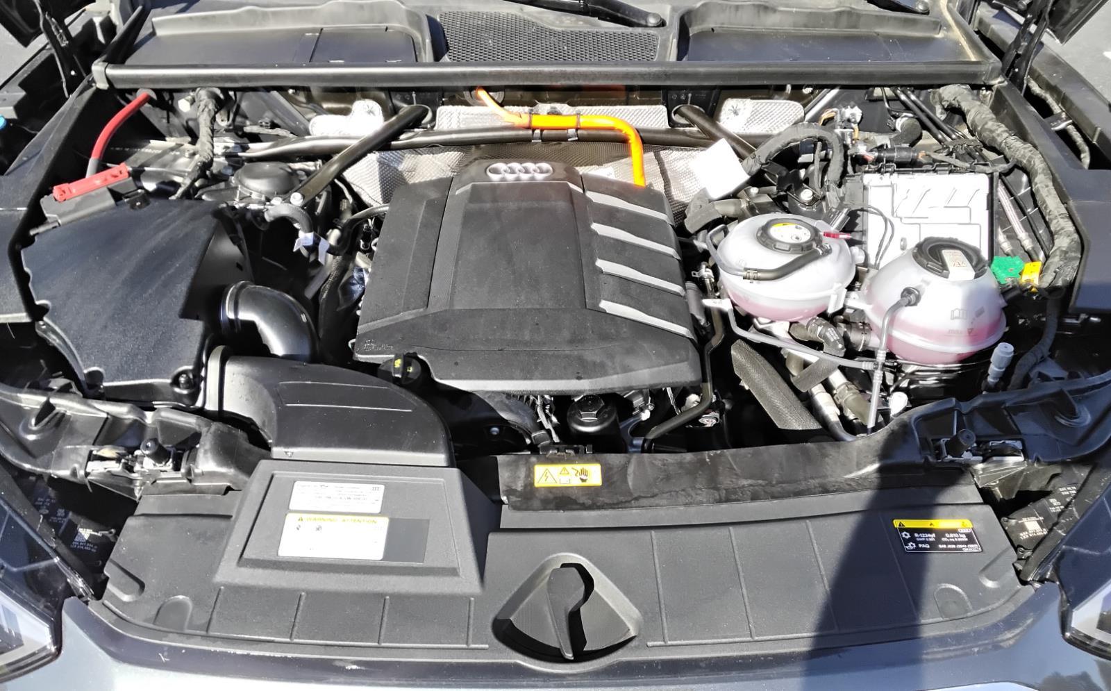 2025 Audi Q5 S line Premium Plus