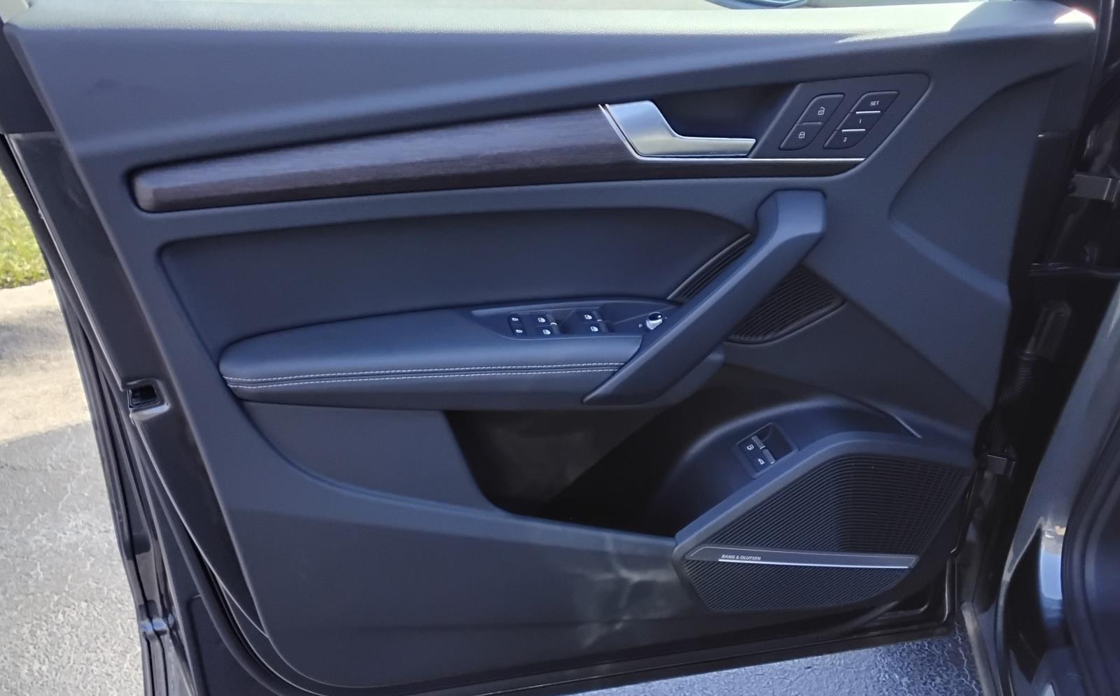 2025 Audi Q5 S line Premium Plus