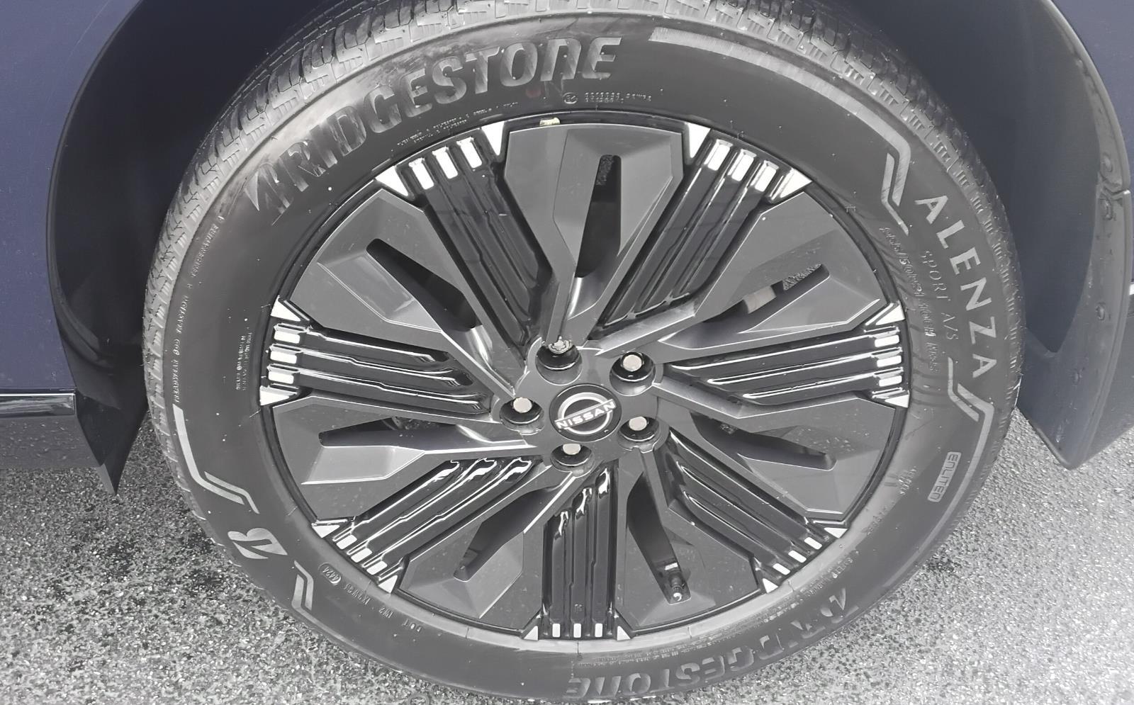 2025 Nissan Murano Platinum