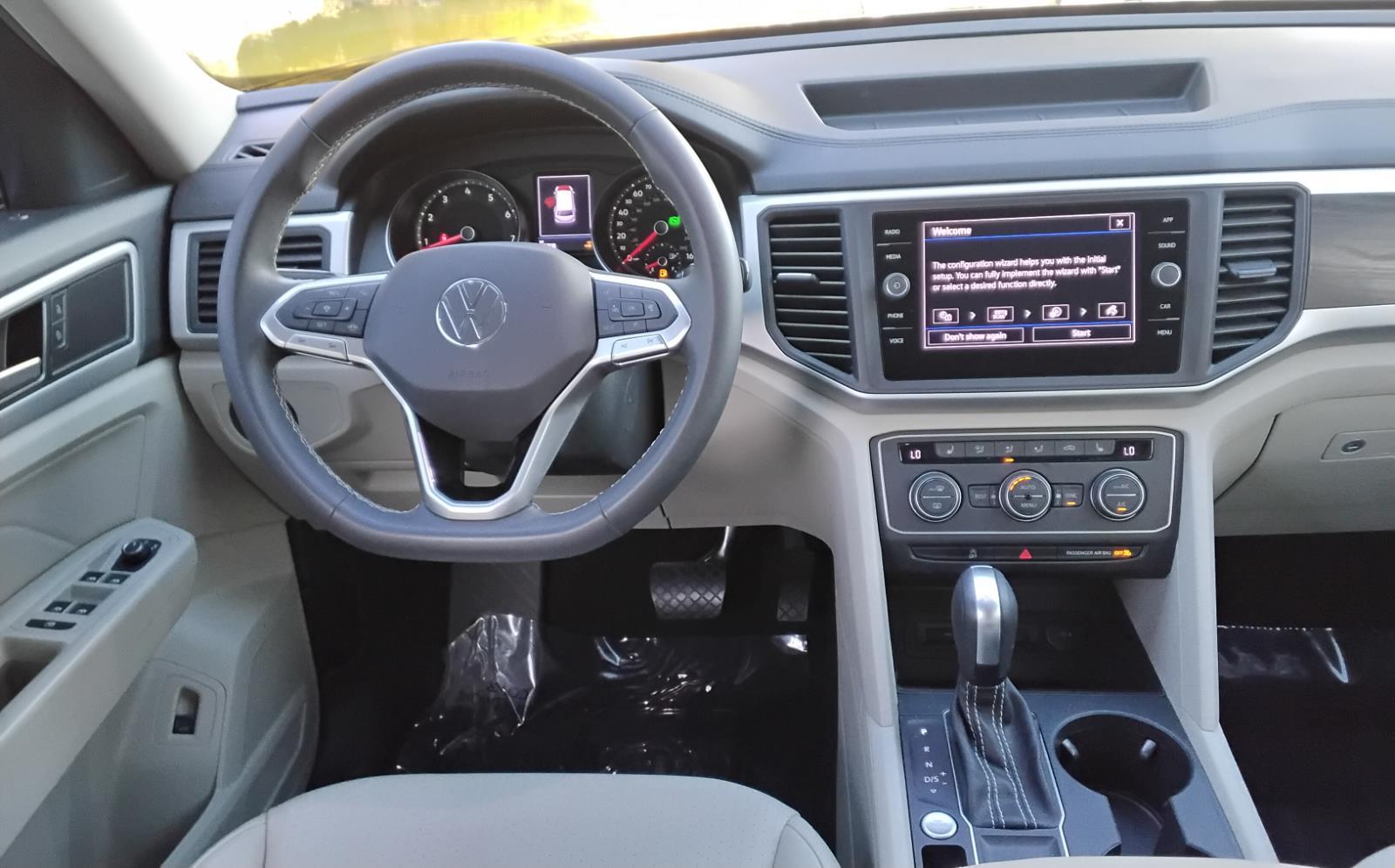 2021 Volkswagen Atlas 3.6L V6 SE w/Technology