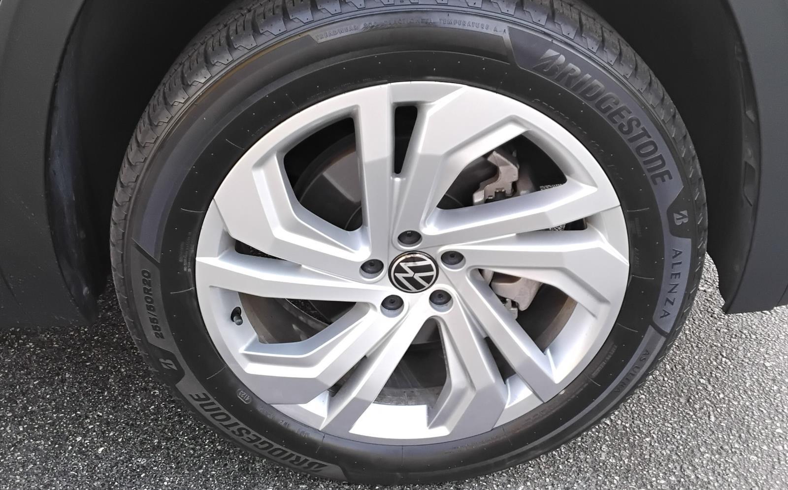 2021 Volkswagen Atlas 3.6L V6 SE w/Technology