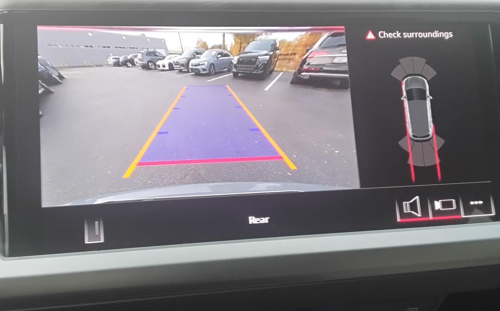 2025 Audi Q4 e-tron Premium