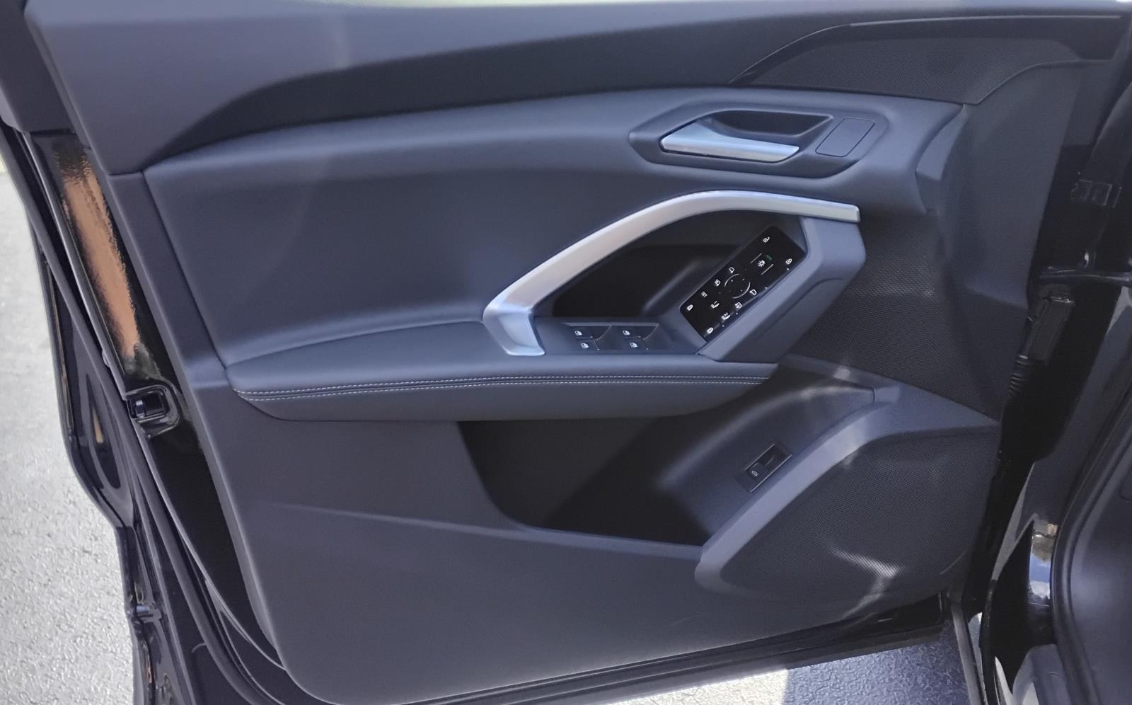 2025 Audi Q5 Premium