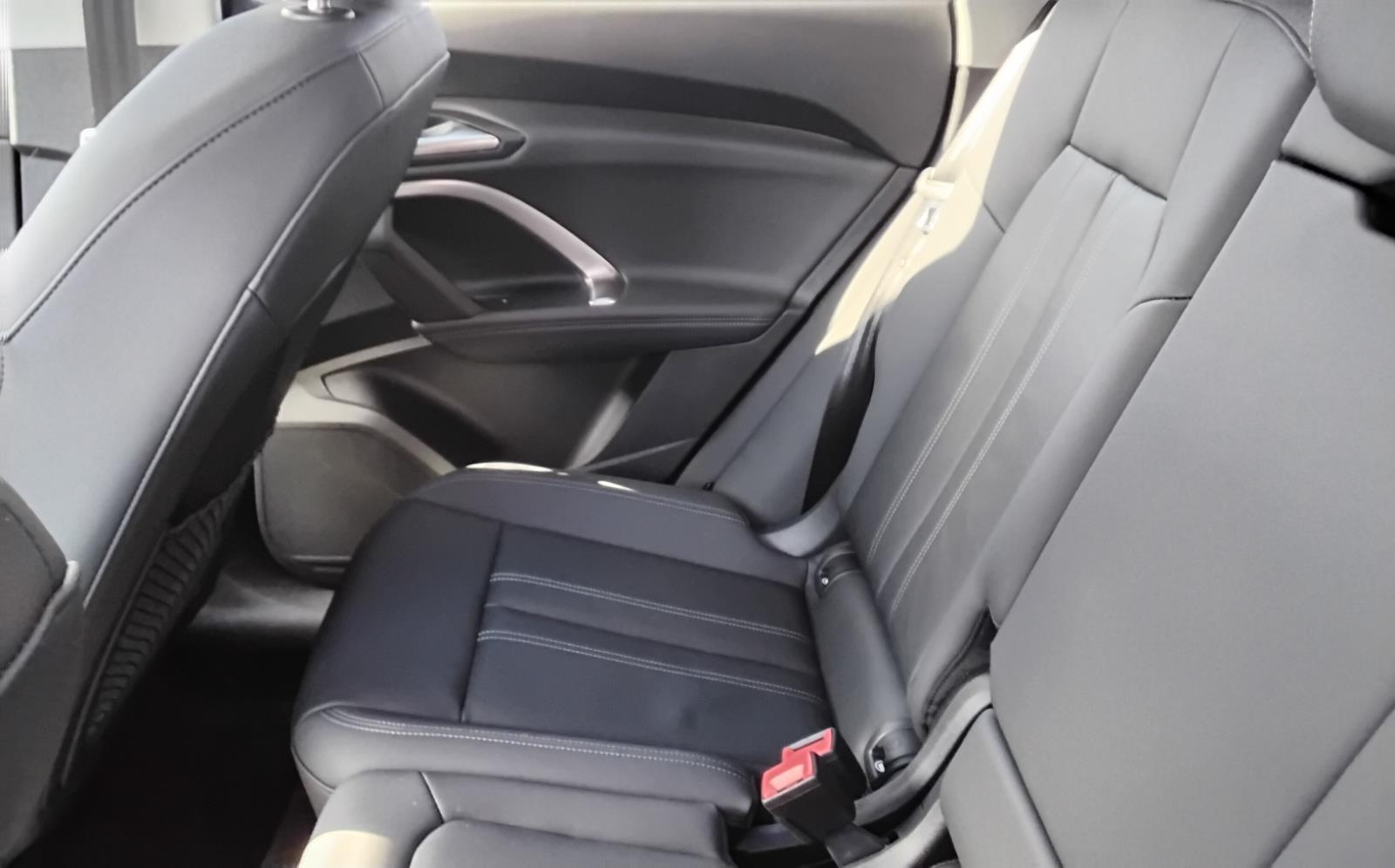 2025 Audi Q5 Premium