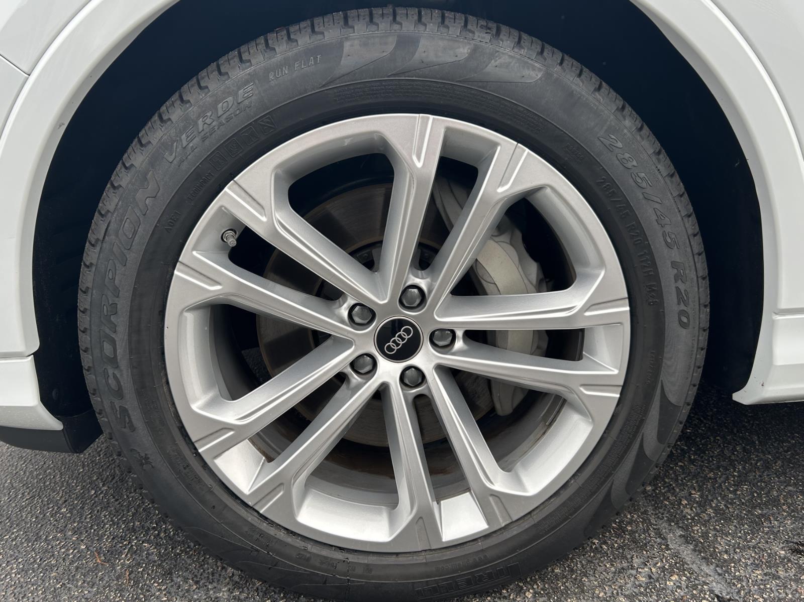 2025 Audi Q7 Premium Plus