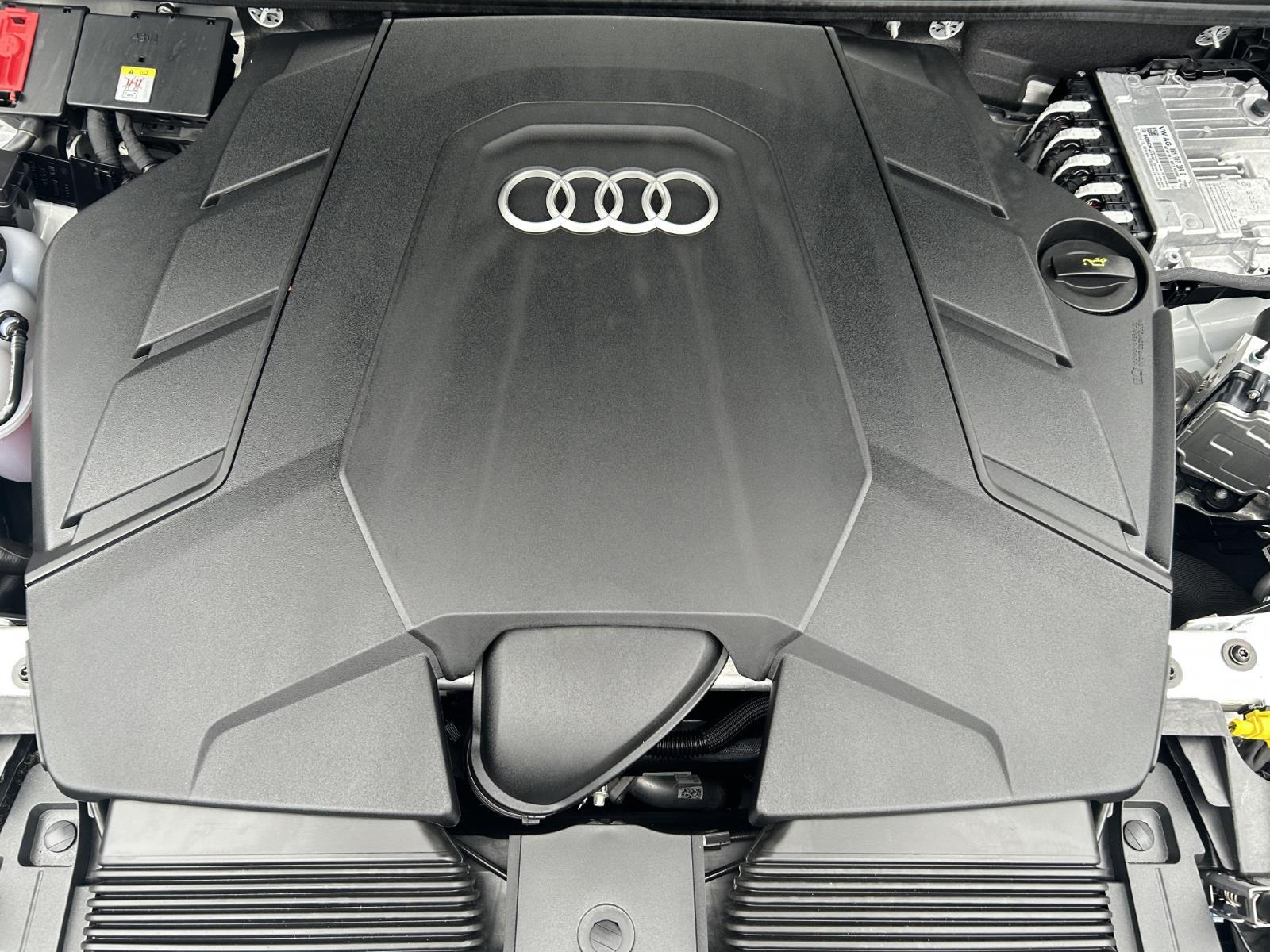 2025 Audi Q7 Premium Plus