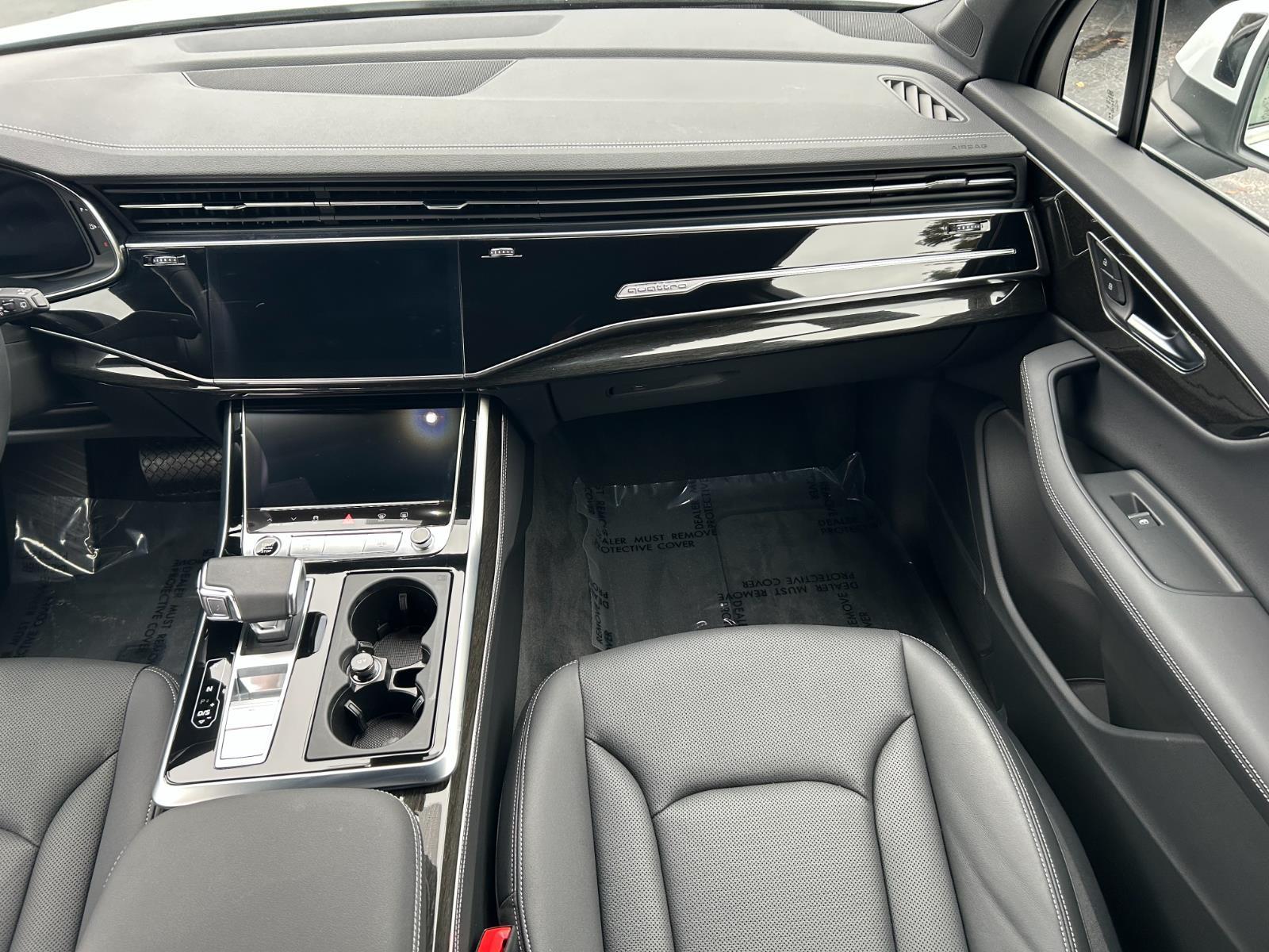 2025 Audi Q7 Premium Plus