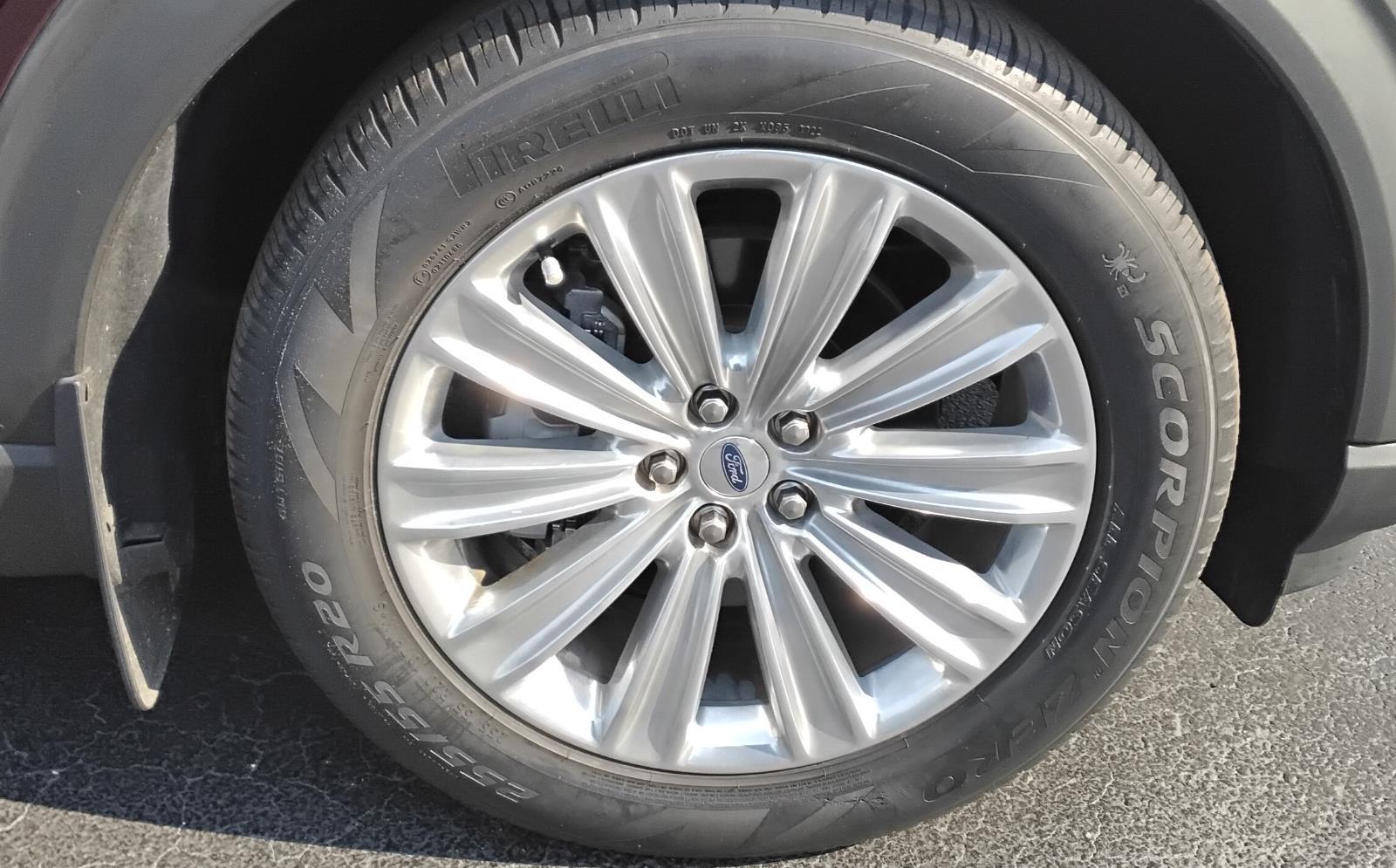 2022 Ford Explorer Limited