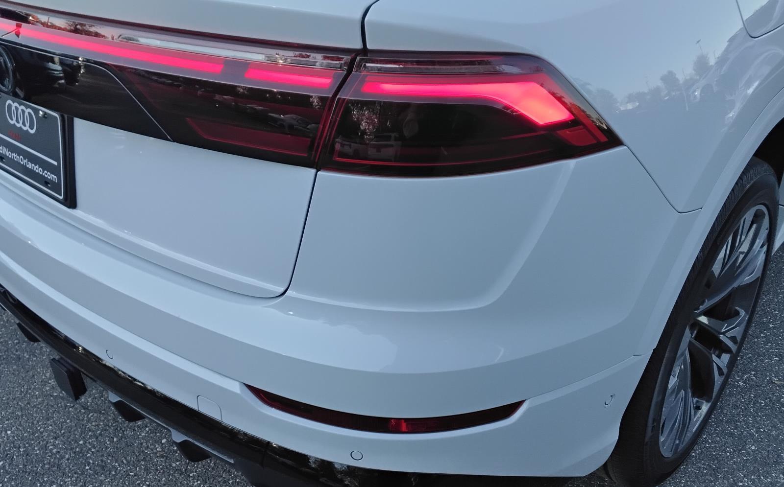 2025 Audi Q8 Premium Plus