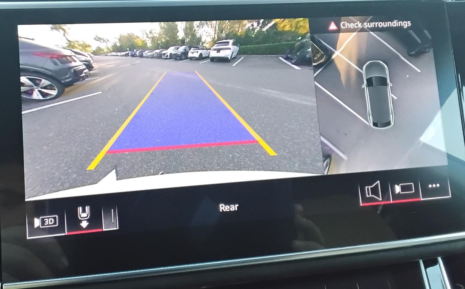 2025 Audi Q8 Premium Plus