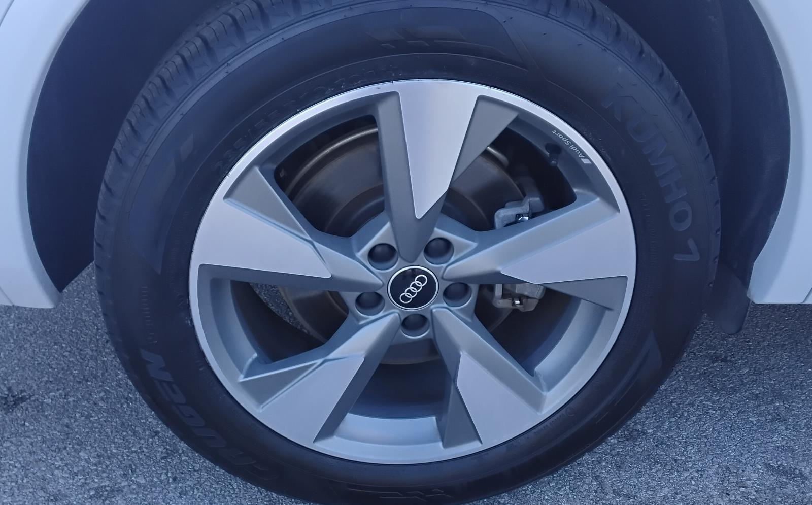 2023 Audi Q5 Prestige