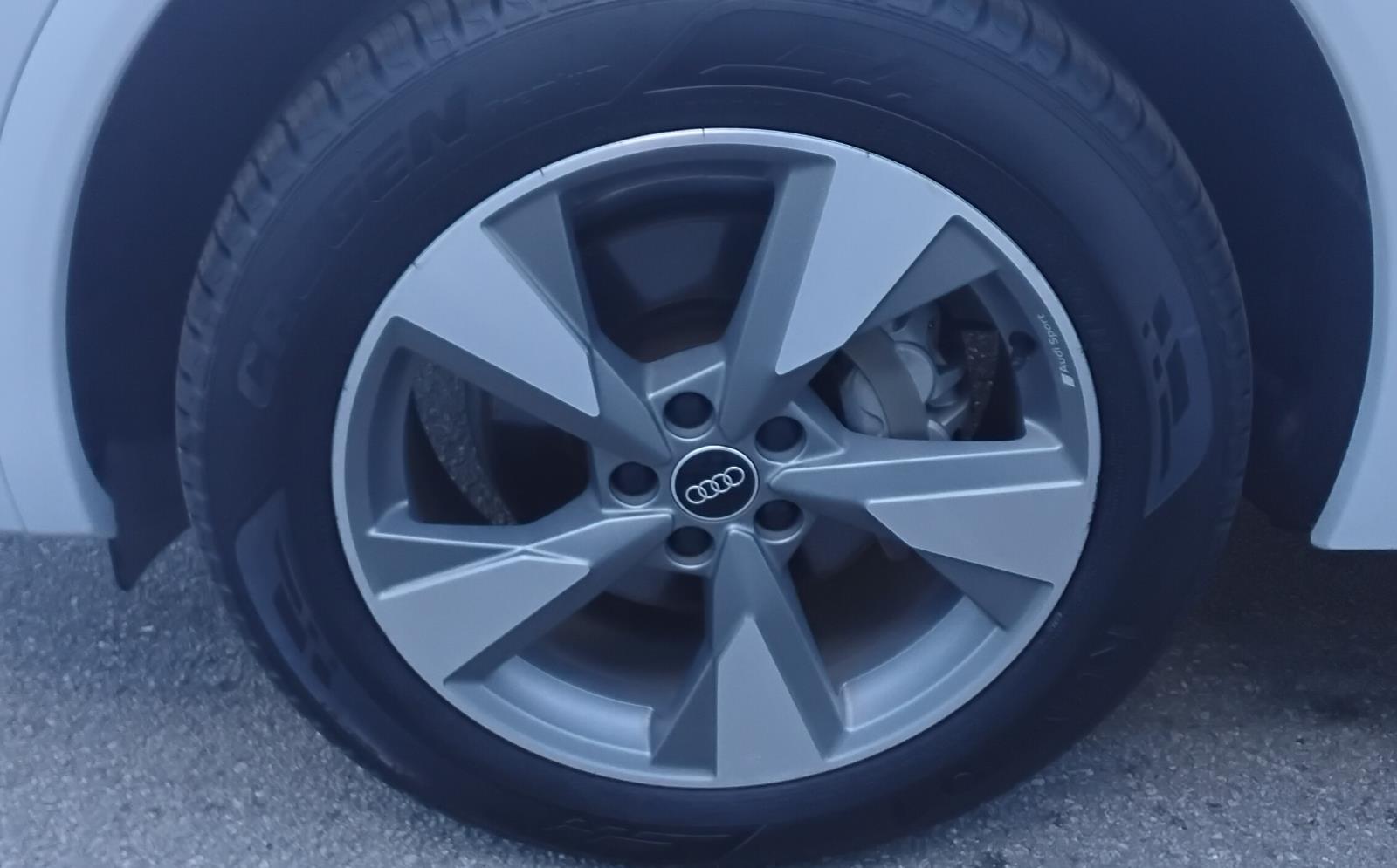 2023 Audi Q5 Prestige