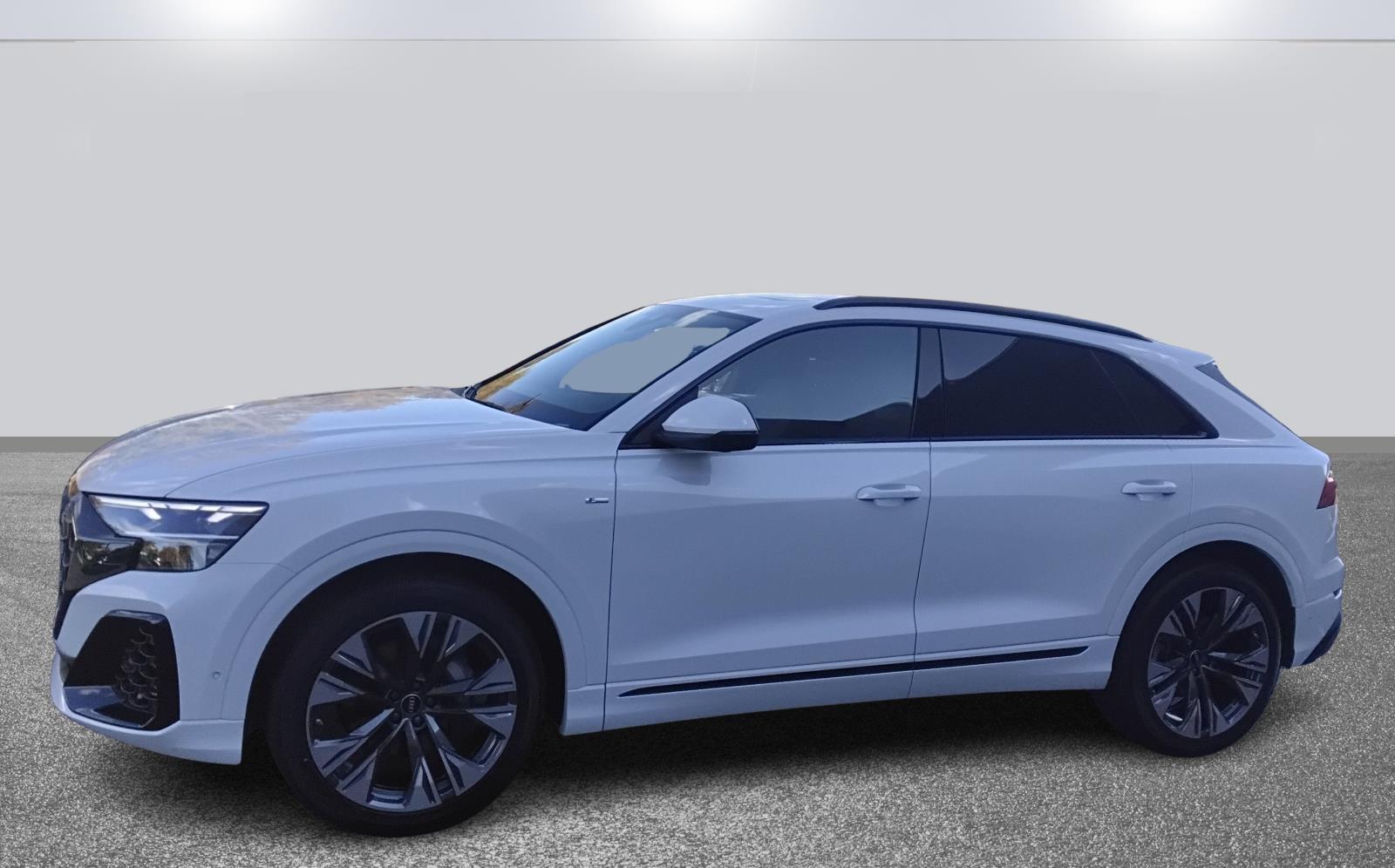 2026 Audi Q8 Premium Plus