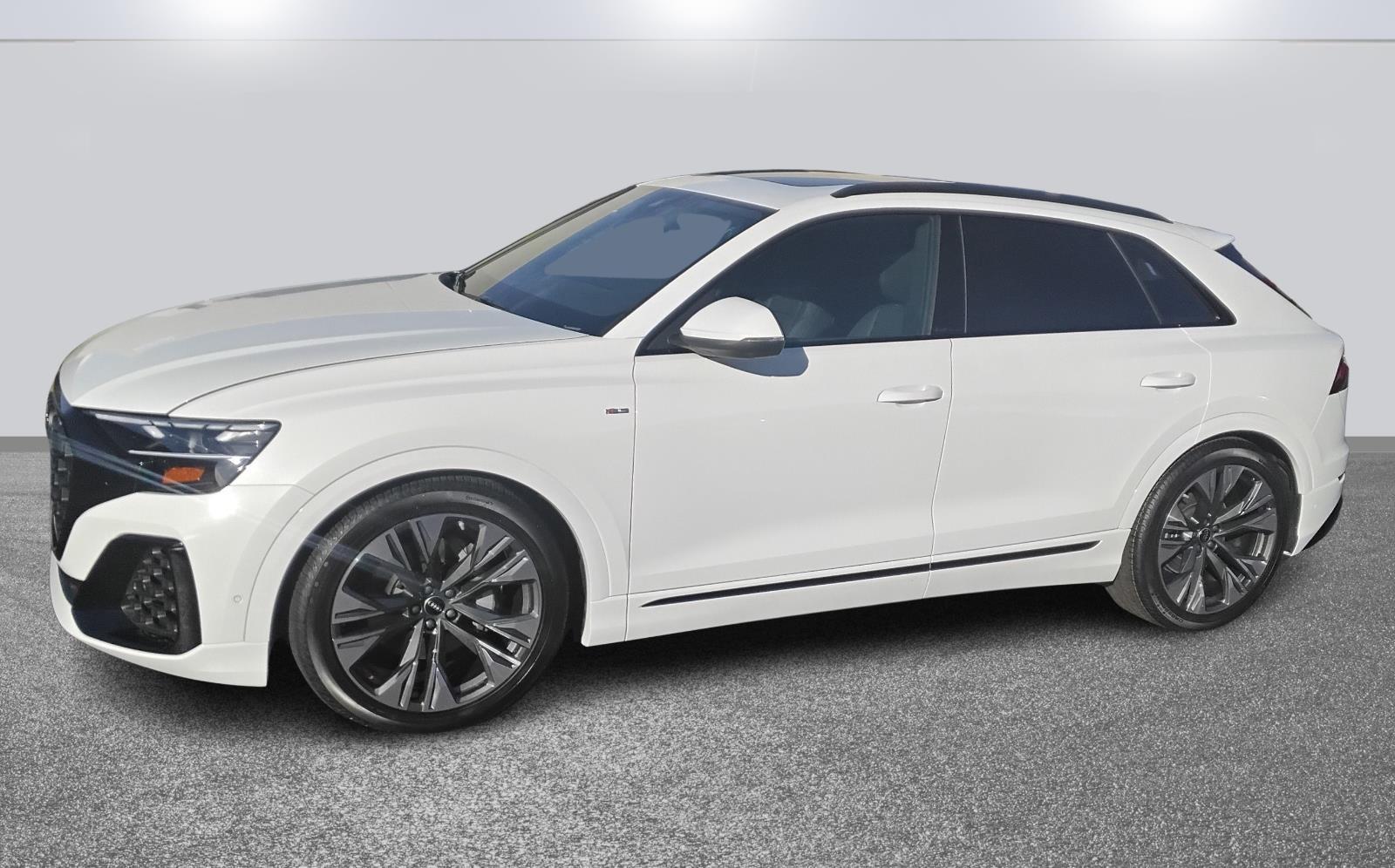 2026 Audi Q8 Premium Plus