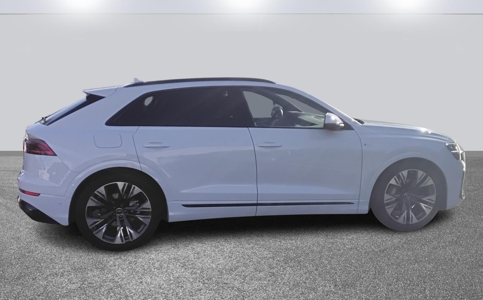 2026 Audi Q8 Premium Plus