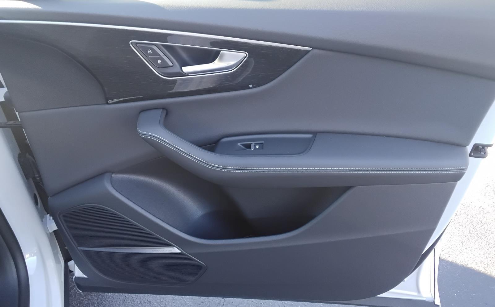 2026 Audi Q8 Premium Plus