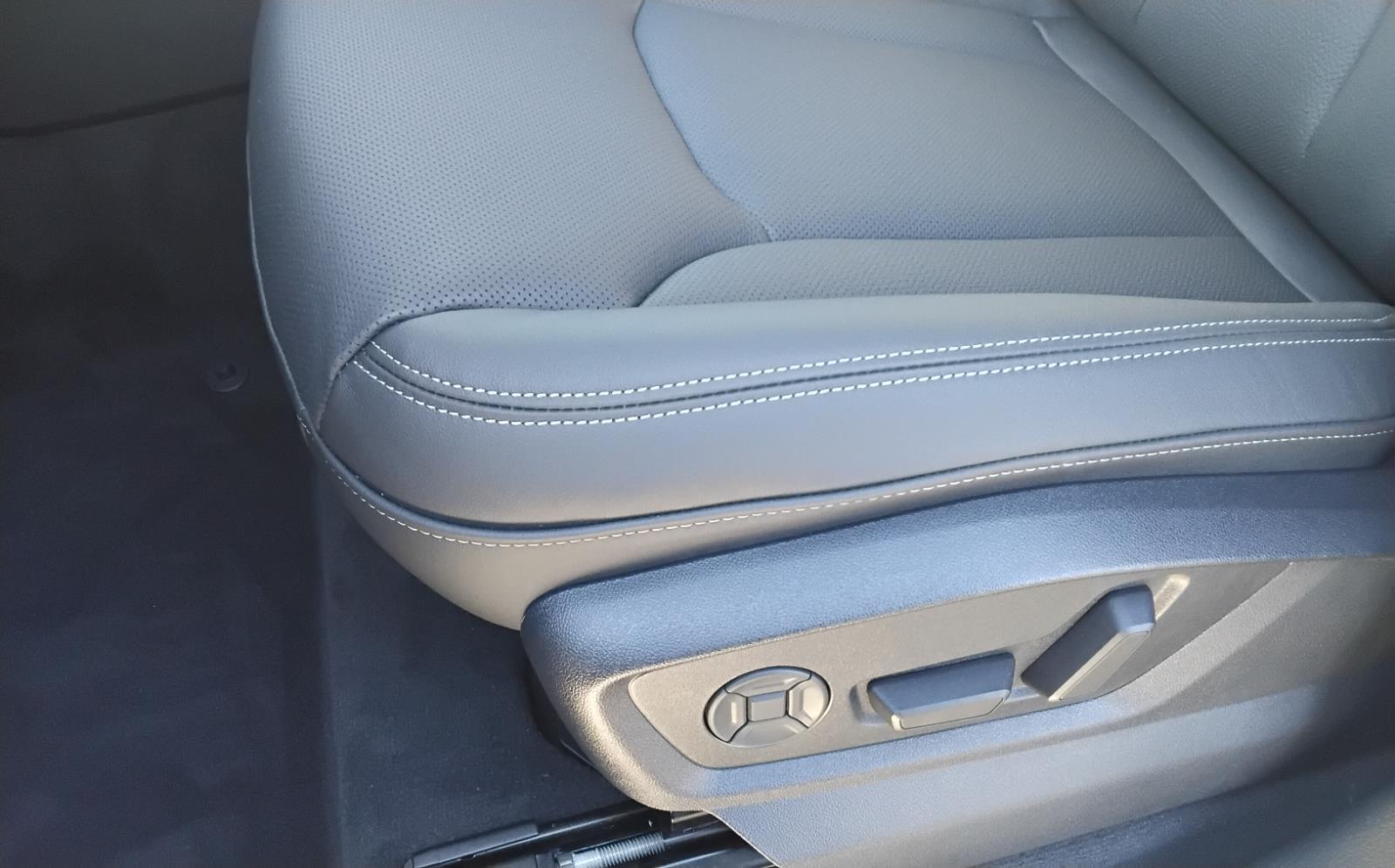 2026 Audi Q8 Premium Plus